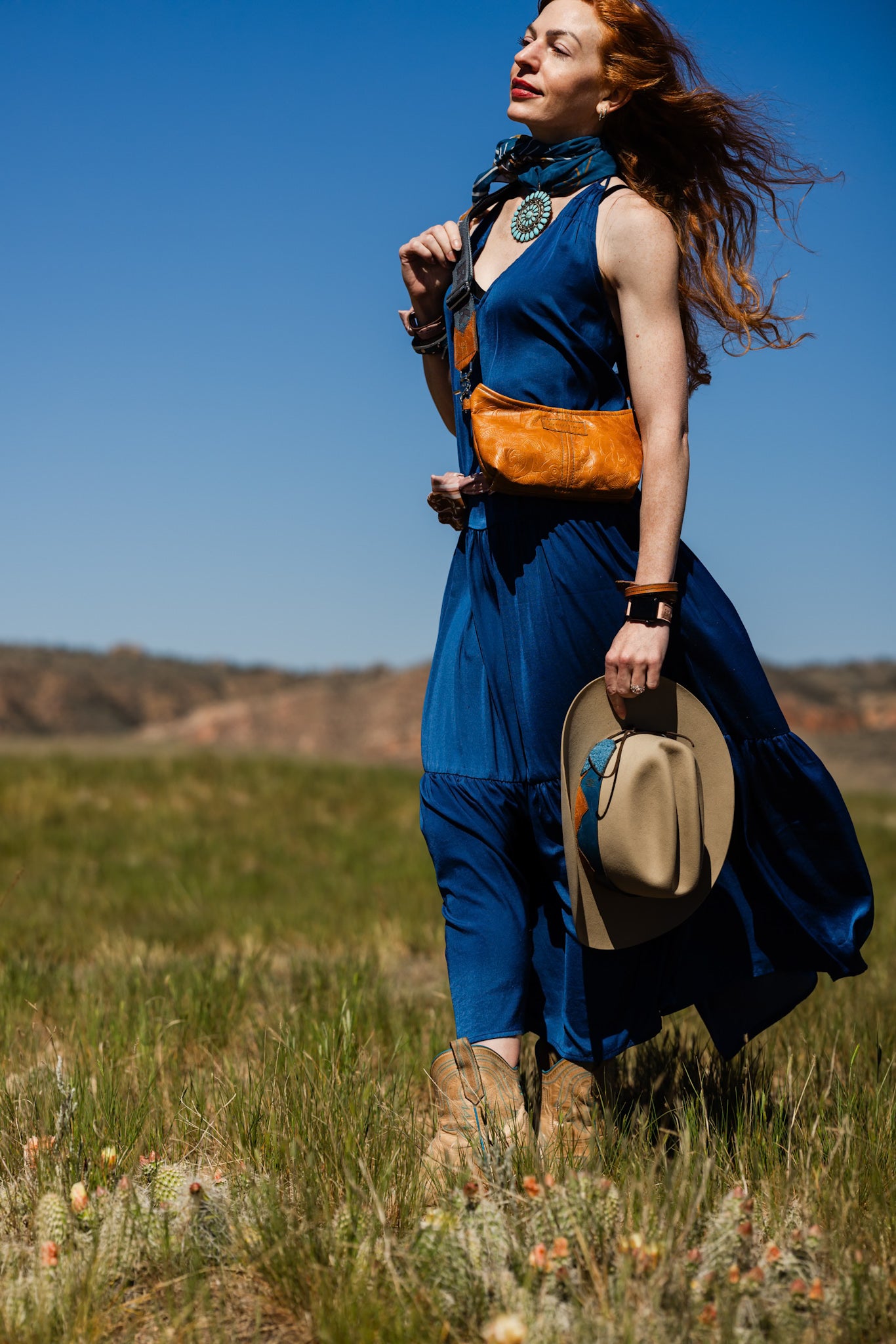 Vintage Cowgirl Collection | Penelope Crossbody | Golden Rose Embossed