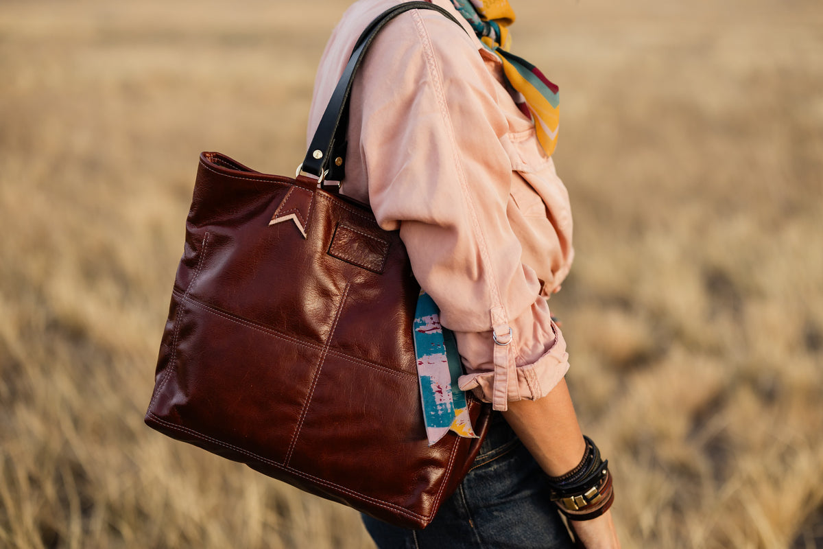 Open Range Collection | 9 to 5 Shoulder Tote | Rust
