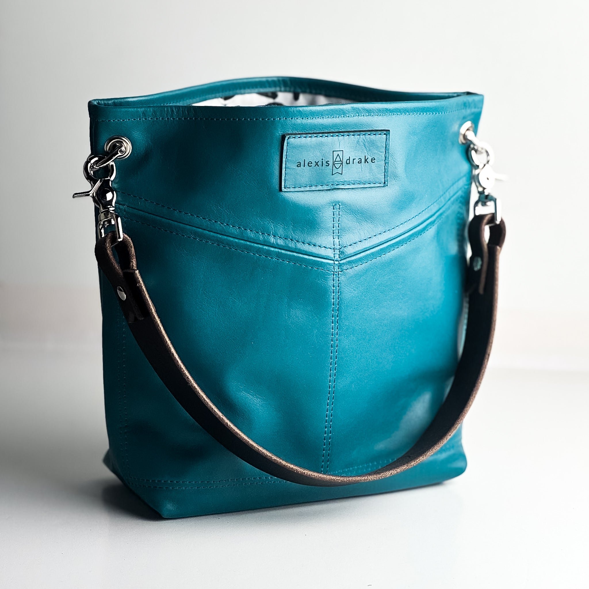 Relaxed Riviera Collection | Tivoli Shoulder Tote | Lagoon Blue