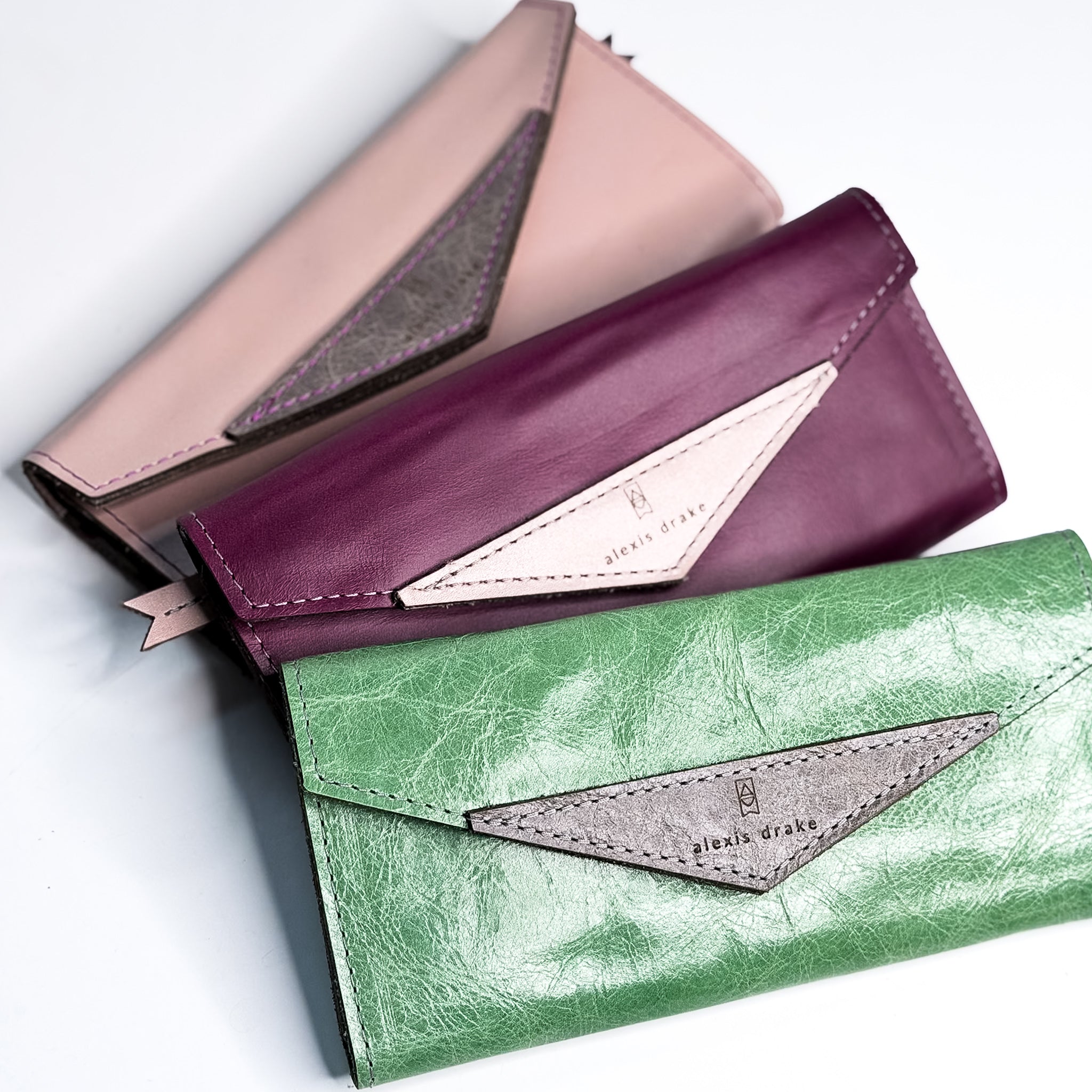 Wild Bloom Collection | Genevieve Wallet | Ivy
