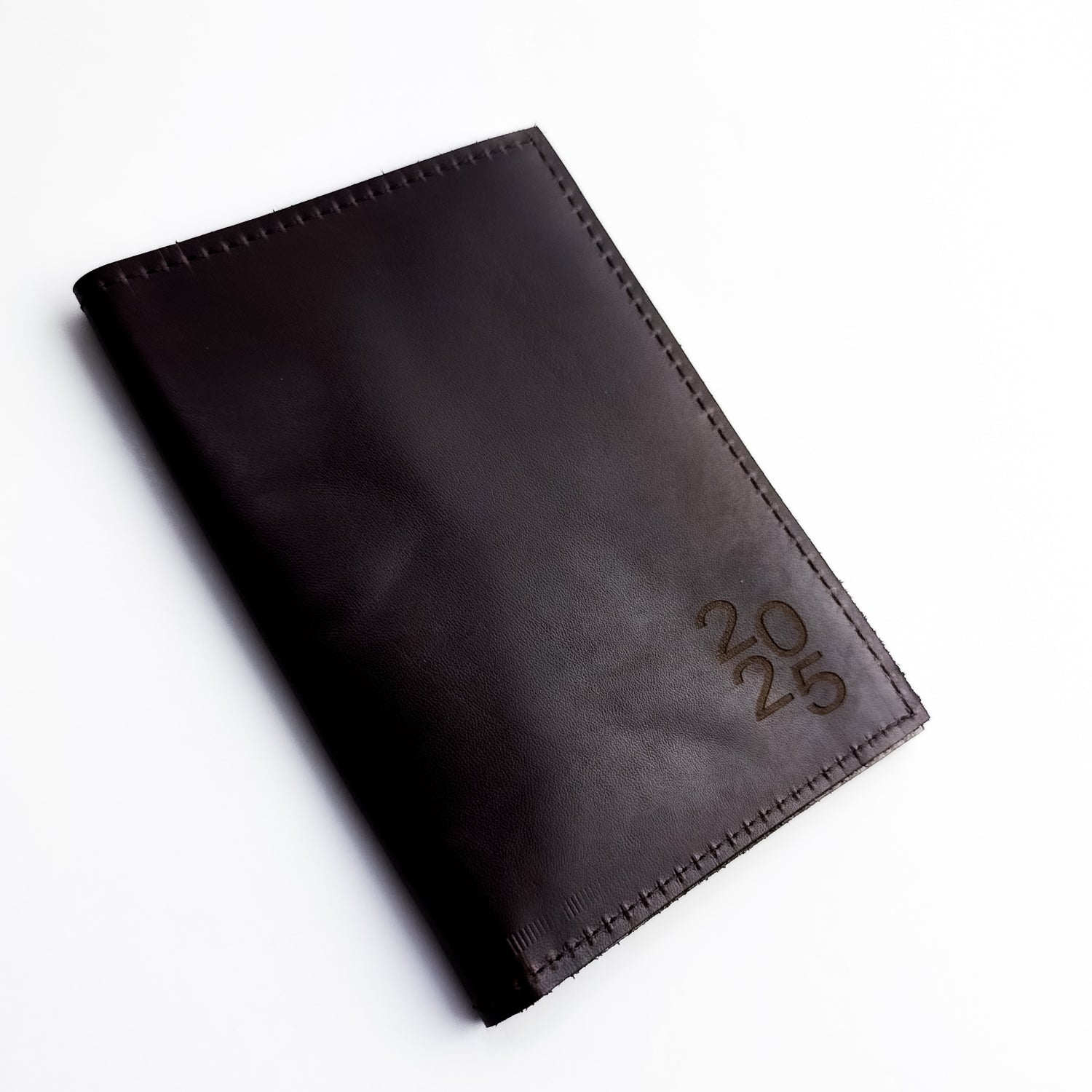 Grad Collection | Passport Capsule Wallet