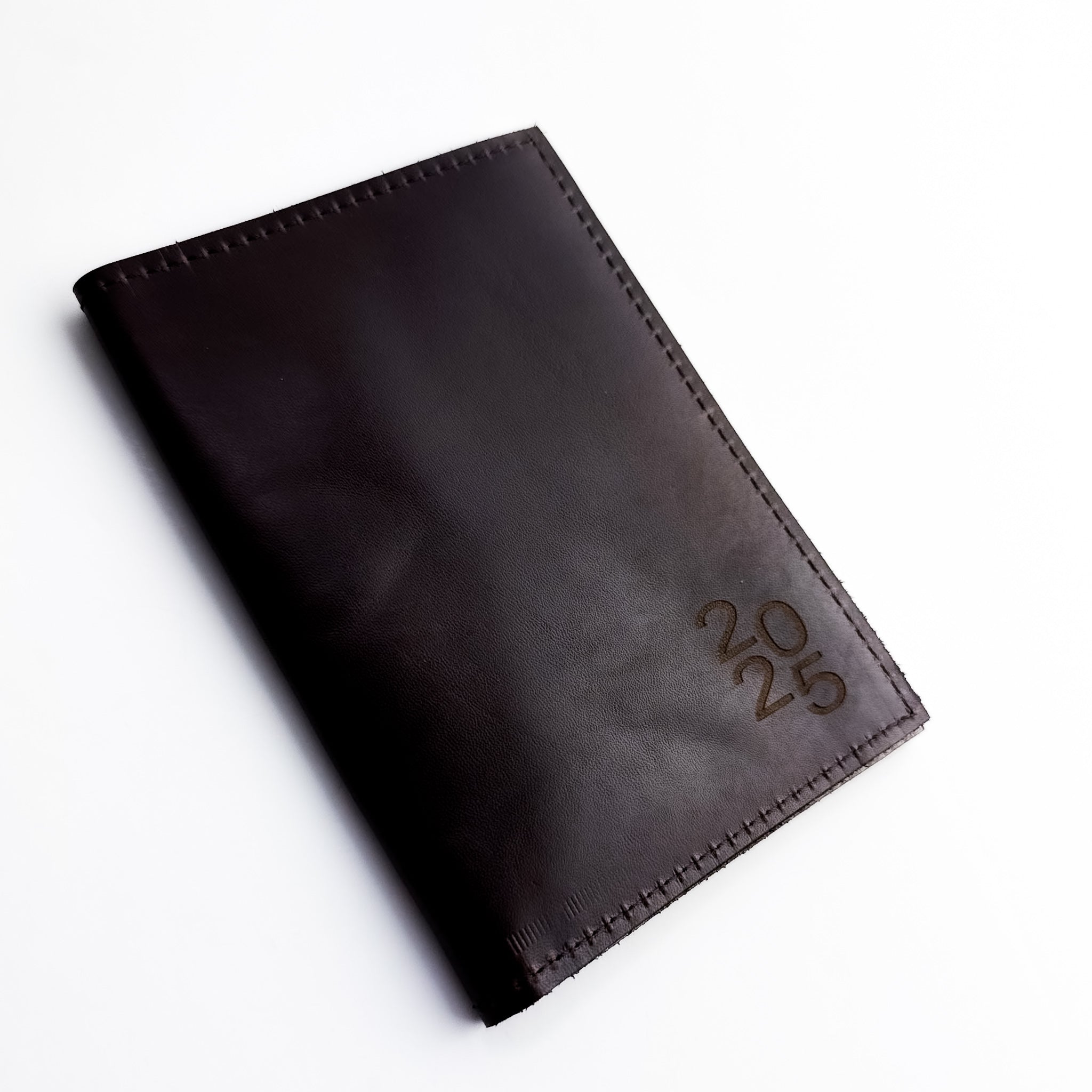 Grad Collection | Passport Capsule Wallet