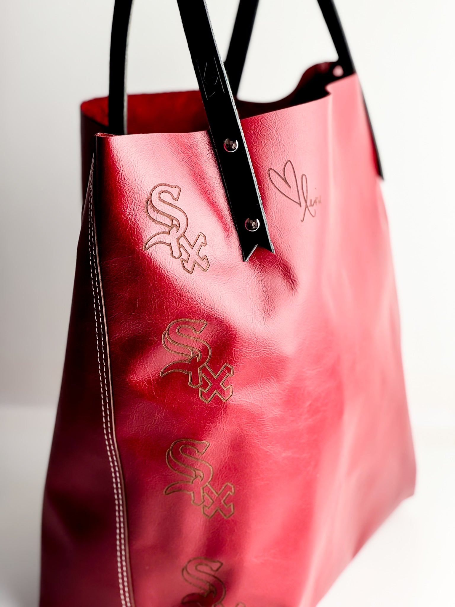 Post Six Game Day | Market Tote | Ruby