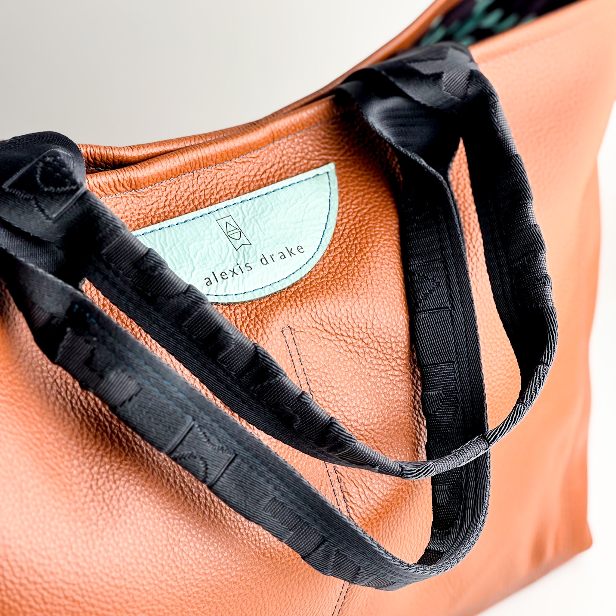 Autumn Reverie Collection | Getaway Tote | Rust Pebble