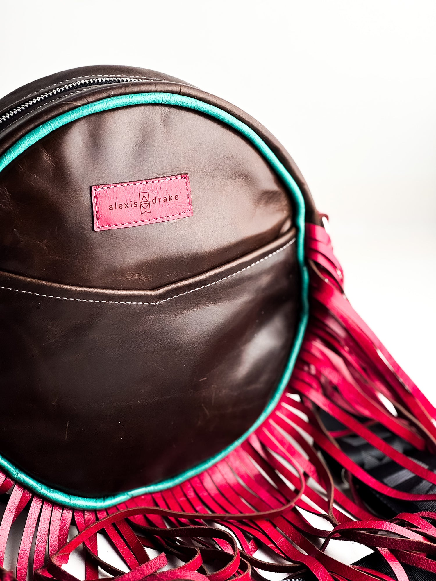Arena Tradition Collection | Flicka Crossbody | Rocky + Wildrose