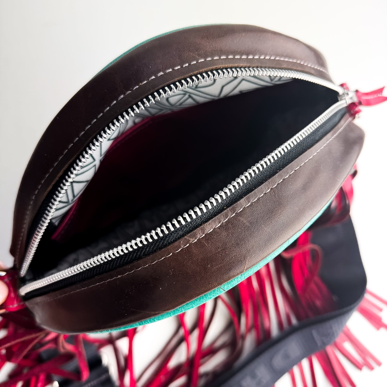 Arena Tradition Collection | Flicka Crossbody | Rocky + Wildrose