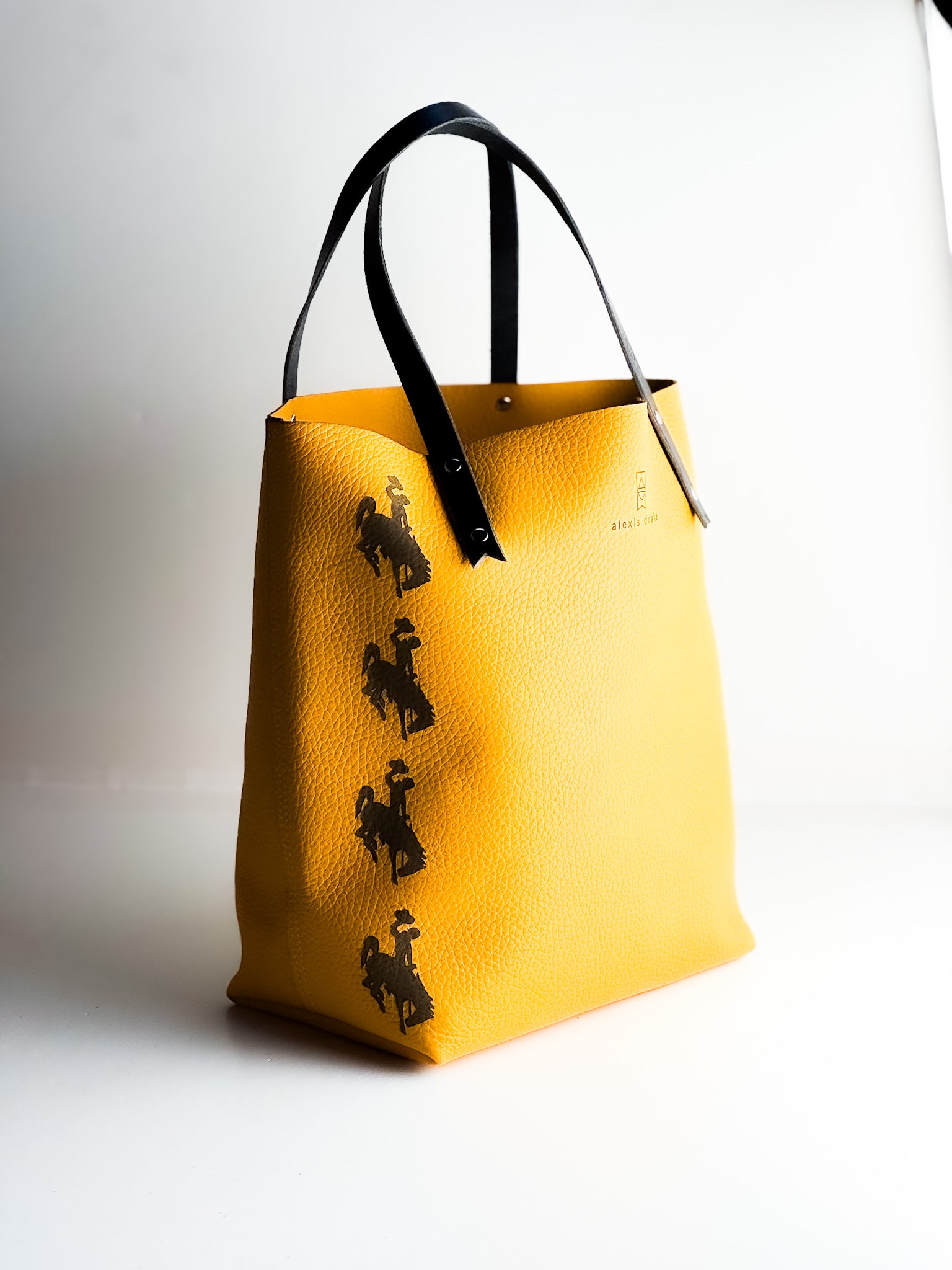 Steamboat Collection | Market Tote | Pebble Yellow
