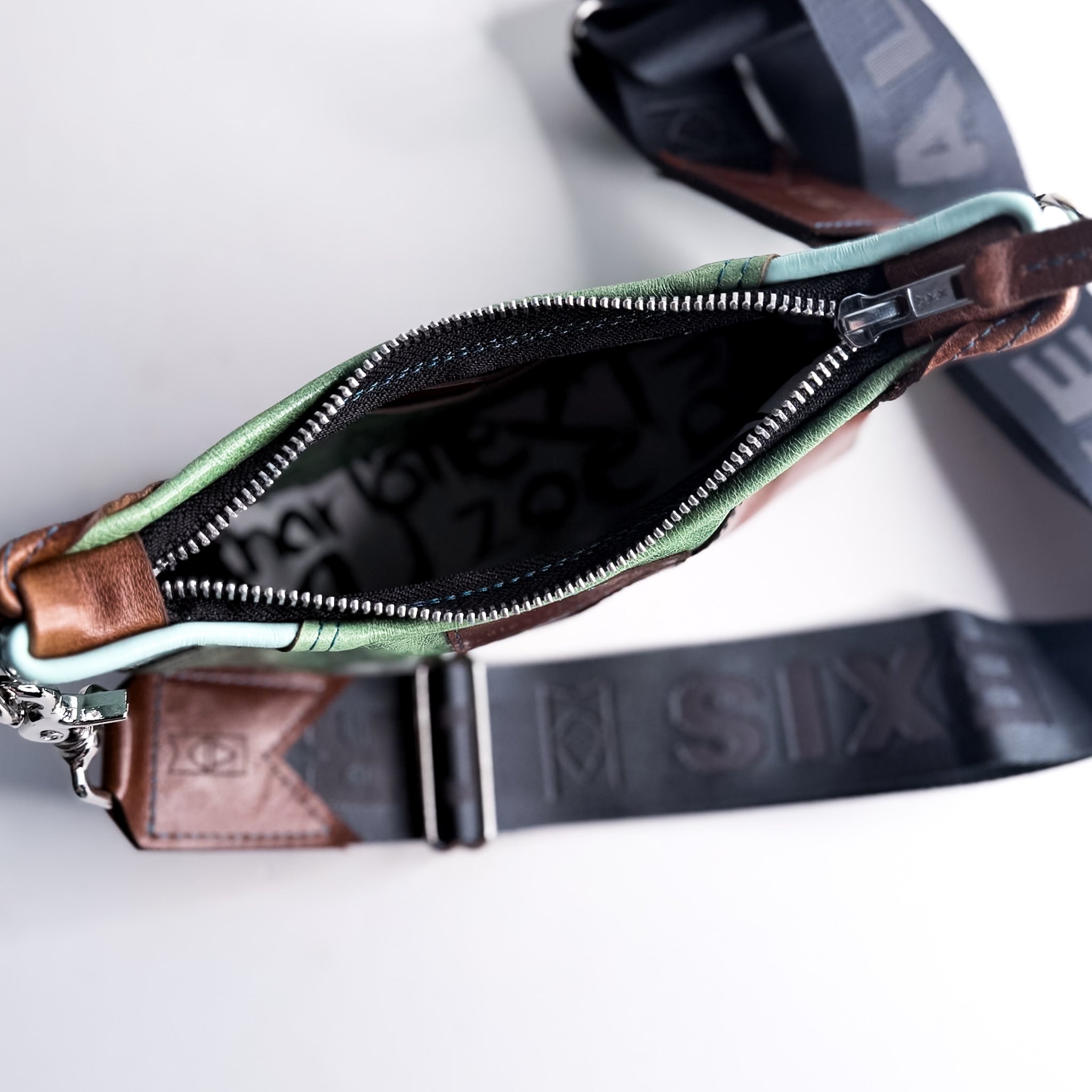 Common Thread Penelope Crossbody No. 3