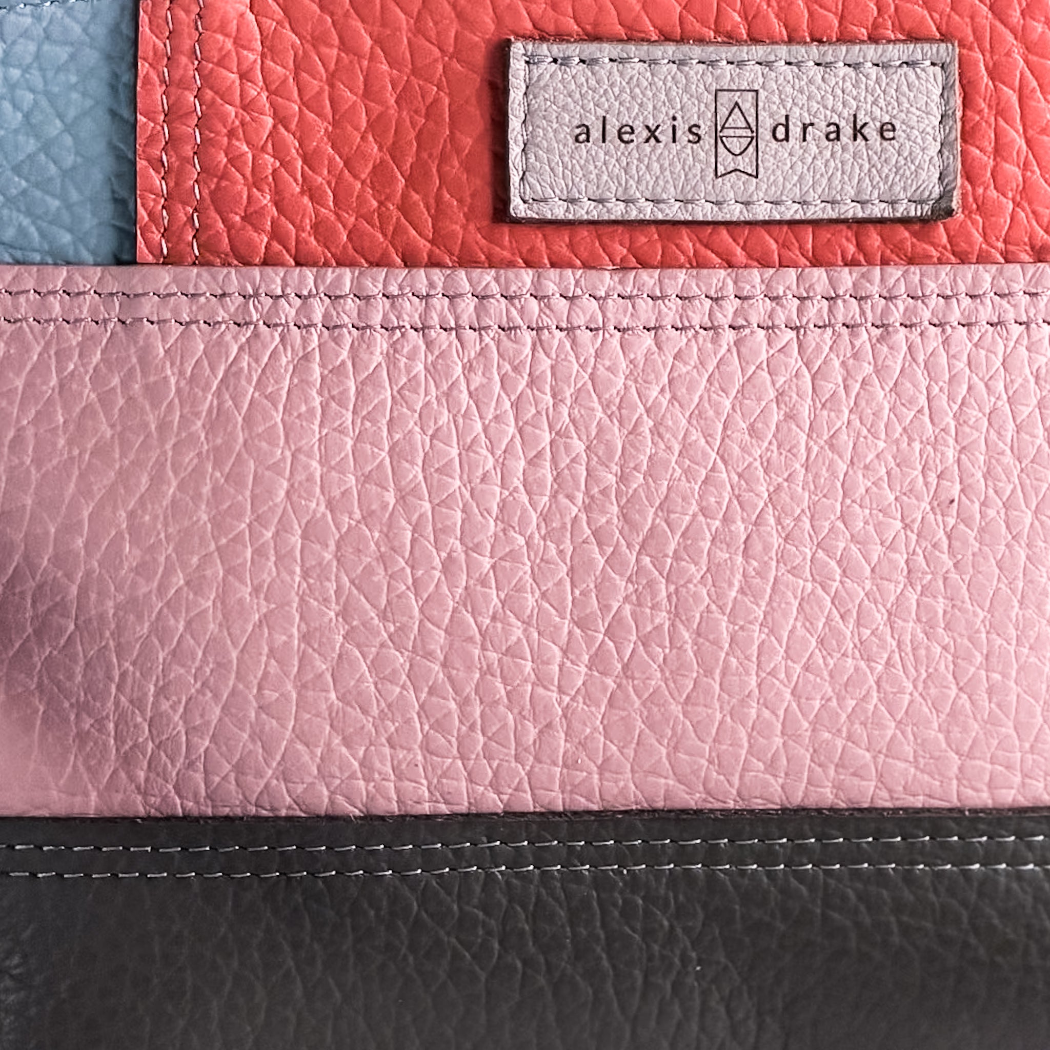 Common Thread Tourist Crossbody No. 5