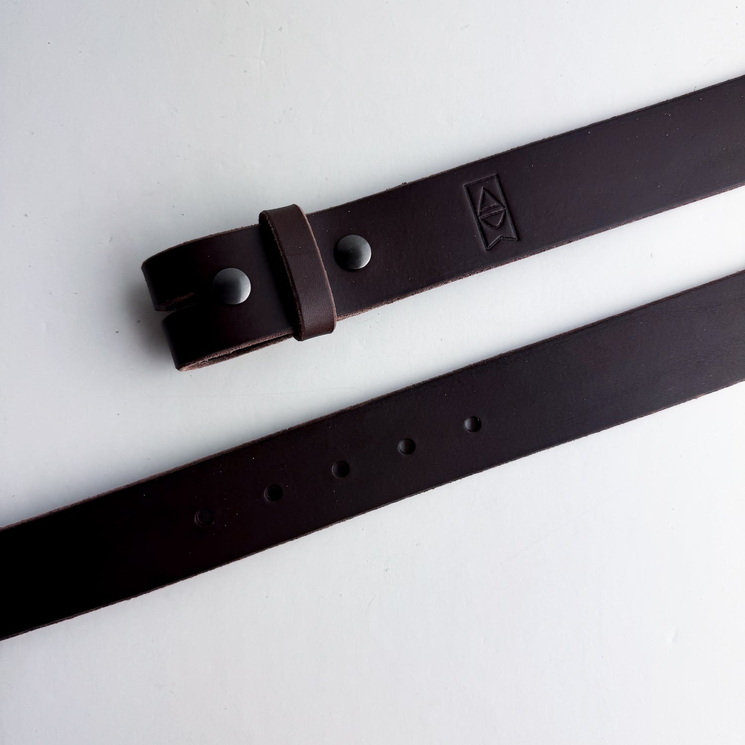 Custom Collection | Leather Belt Bar