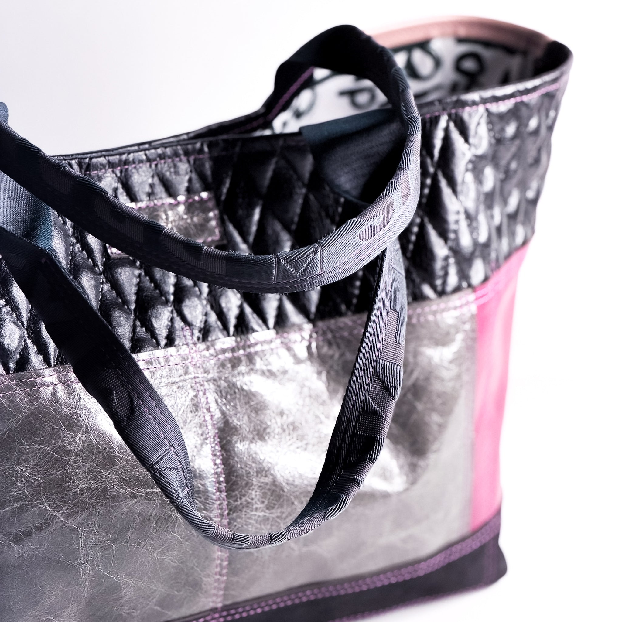 Common Thread Getaway Tote No. 2