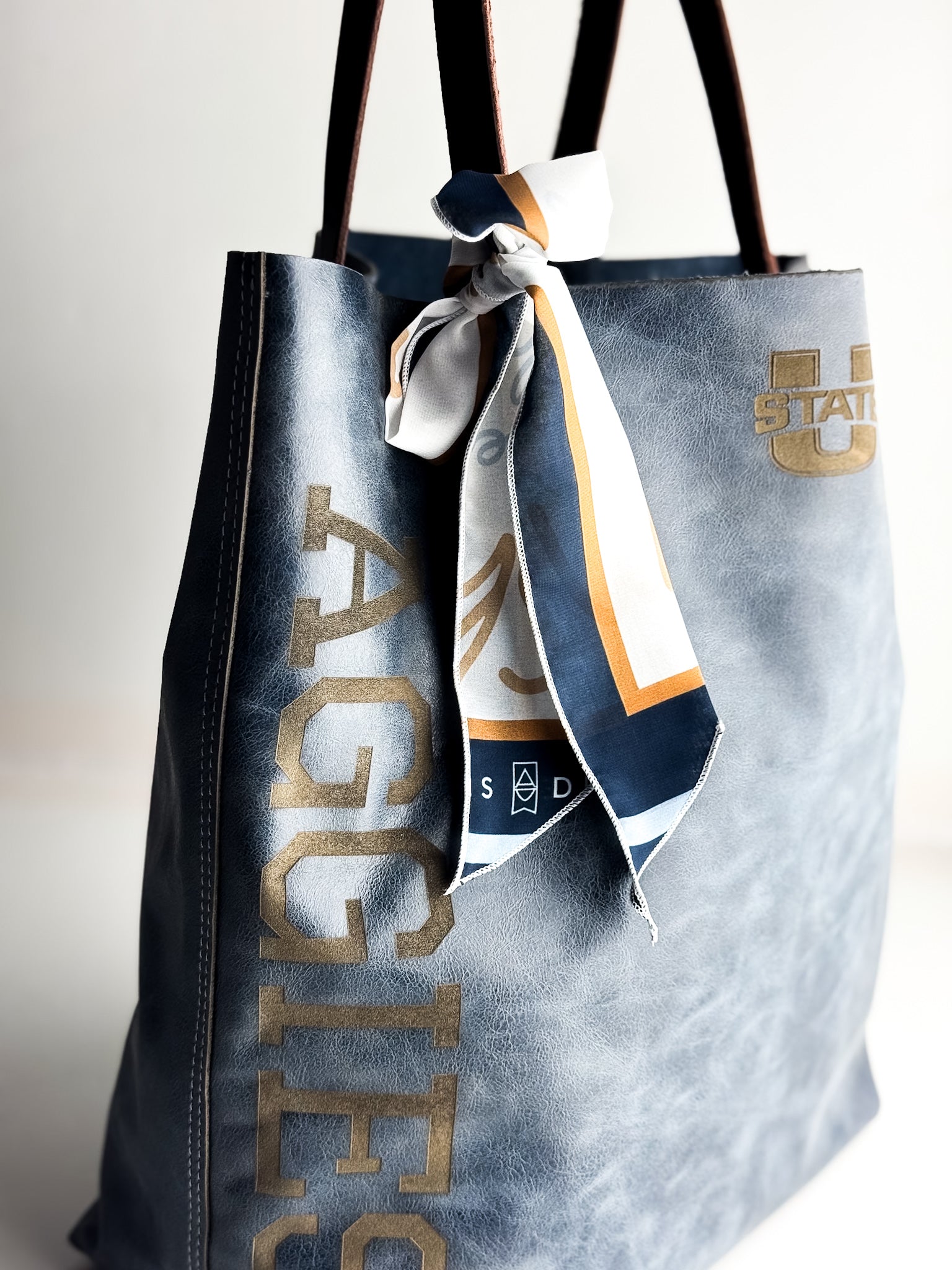 Utah State University Collection | Market Tote | Navy