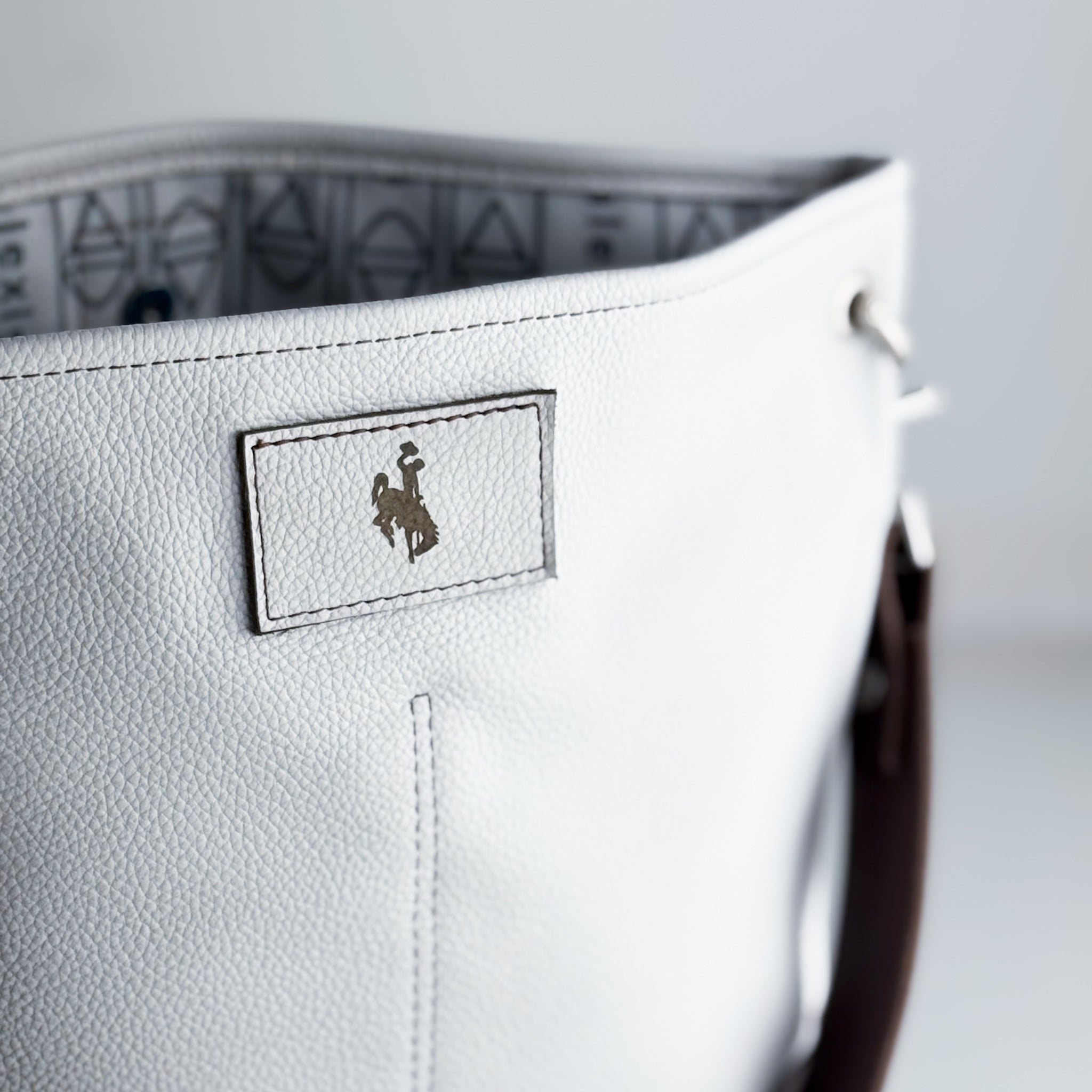 Steamboat Collection | Tivoli Shoulder Tote | White Pebble + Rocky