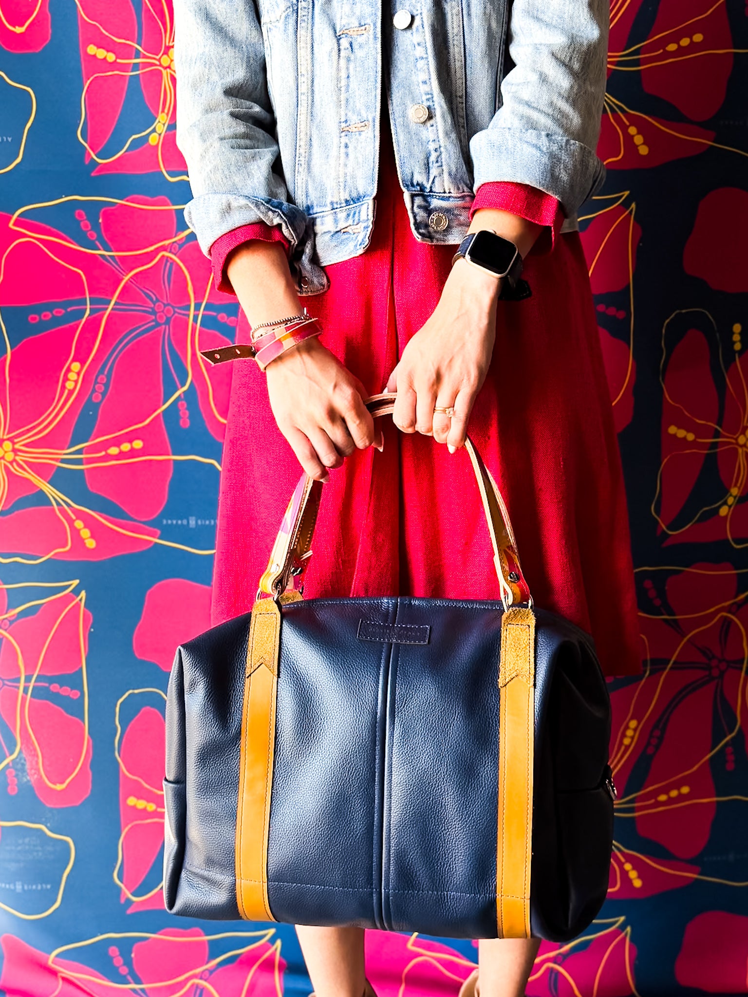 Color Theory Collection | Eliza Traveler Tote | Midnight Navy
