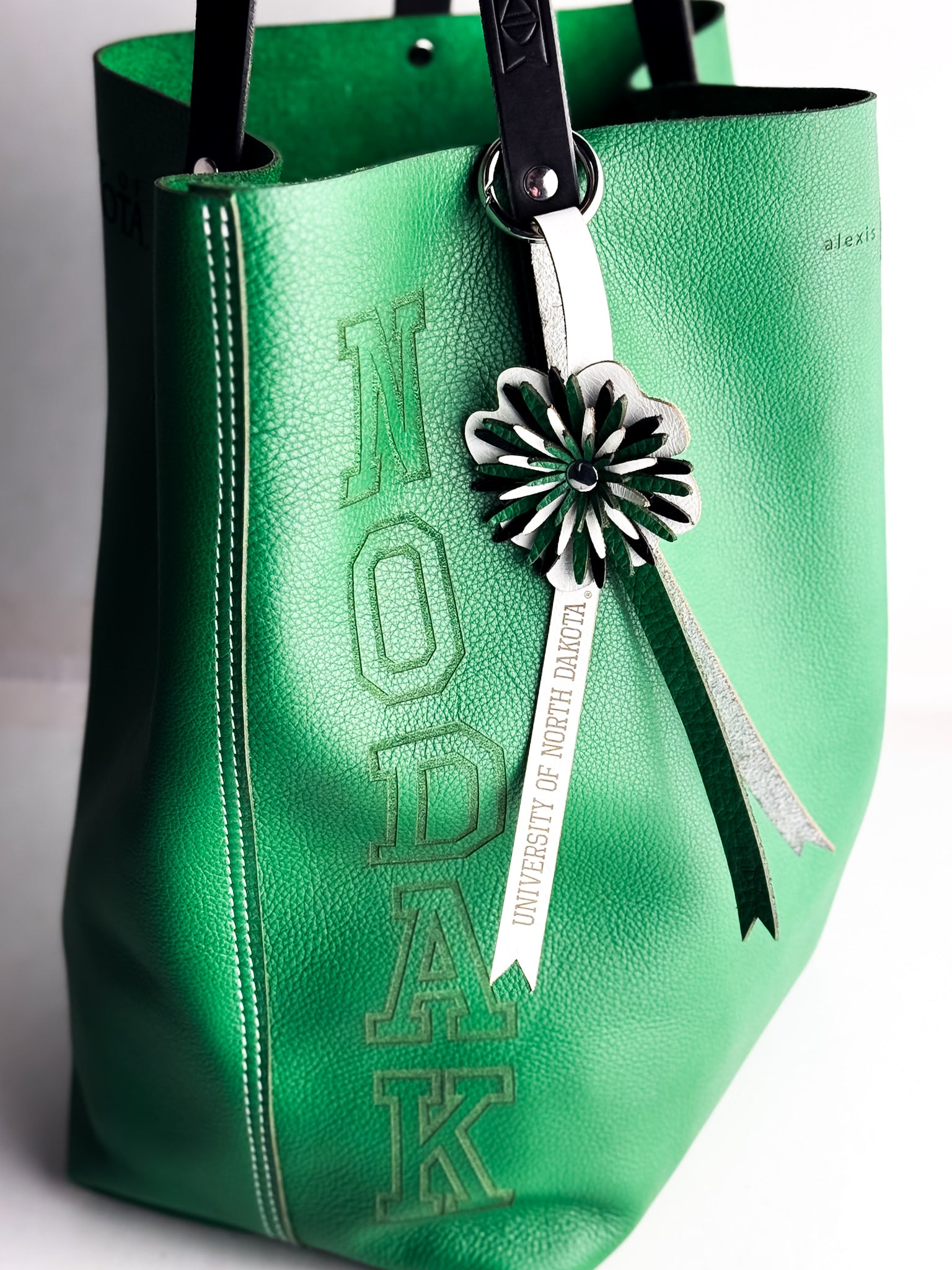 University of North Dakota | Market Tote | Kelly Green