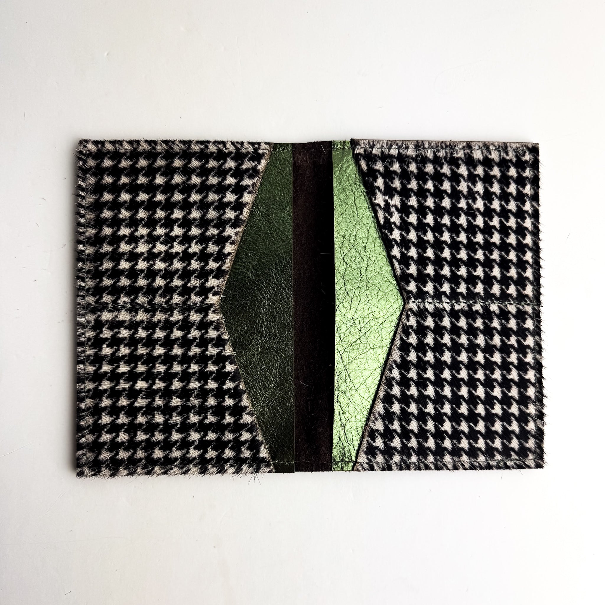 Midnight in Paris Collection | Passport Capsule Wallet | Mocha