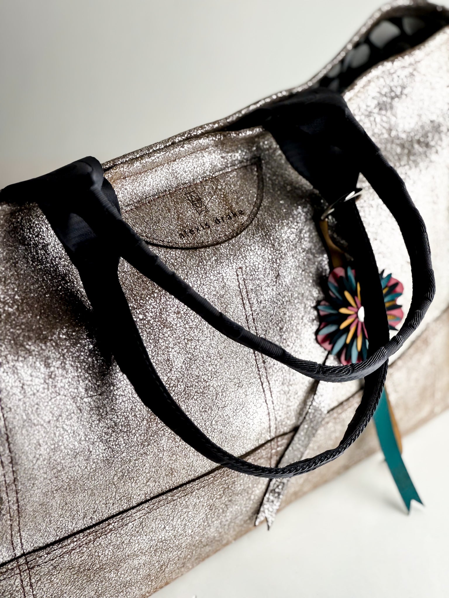 Tote Tuesday Collection | Getaway Tote | Sparkle