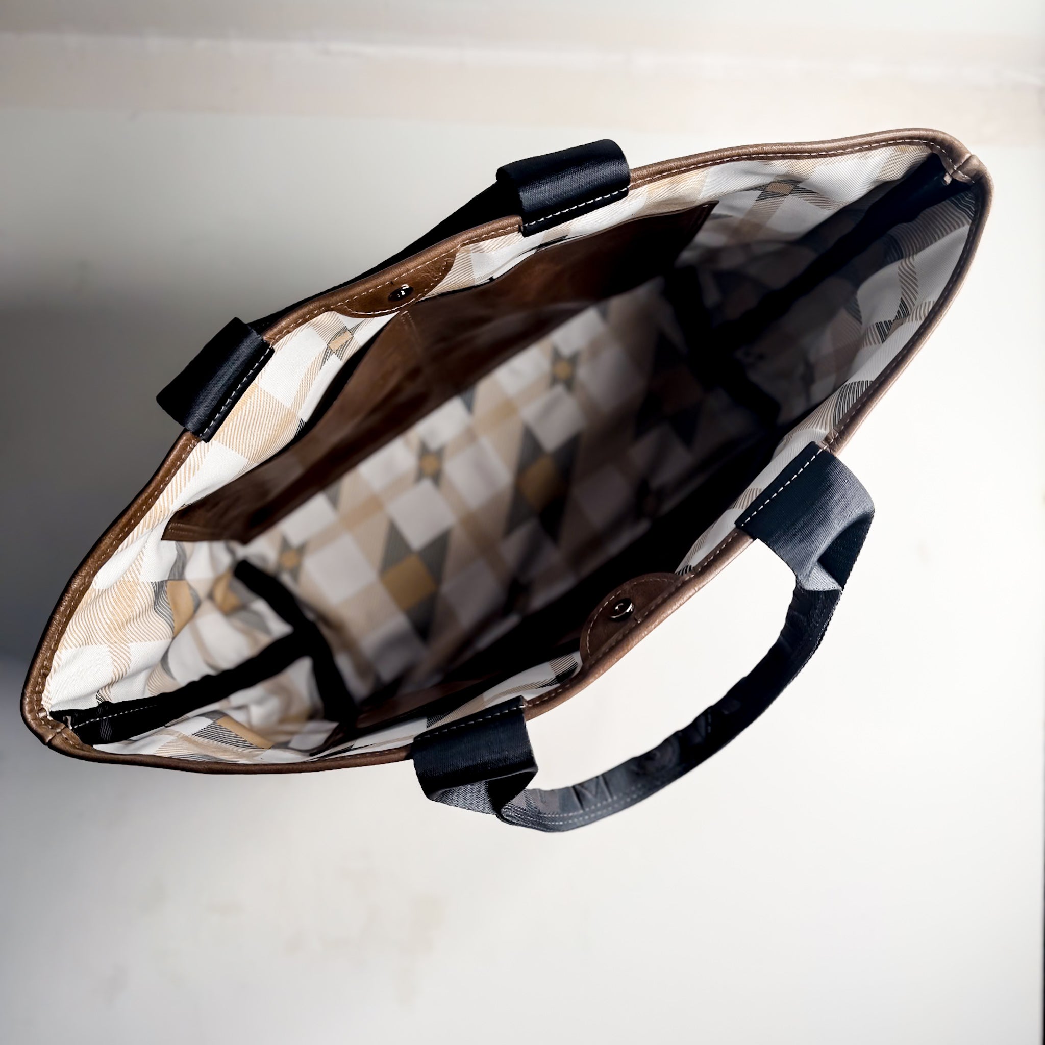 Blank Canvas Collection | Getaway Tote | Clay + Pebble Ink