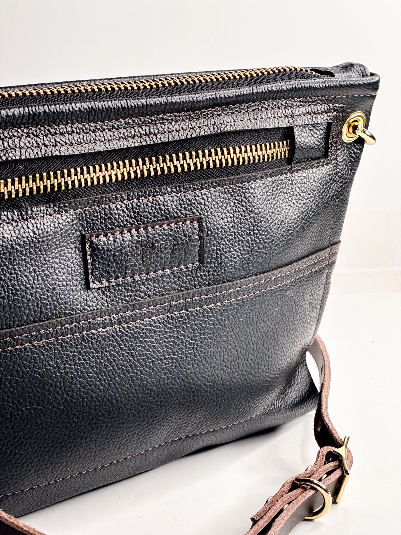 Blank Canvas Collection | Sophie Crossbody | Pebble Ink