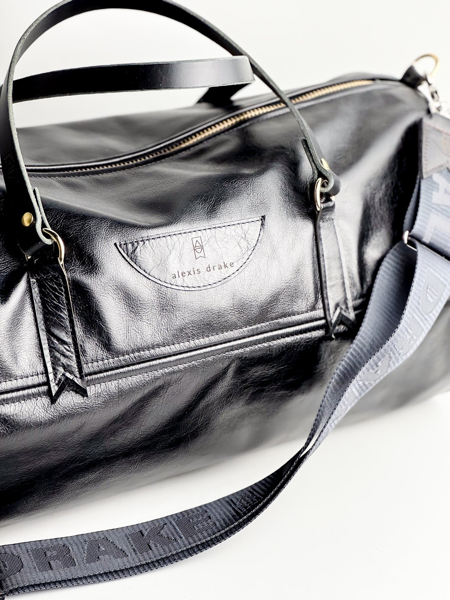 Everyday Collection | Marshall Duffel Weekender Shoulder Tote | Black