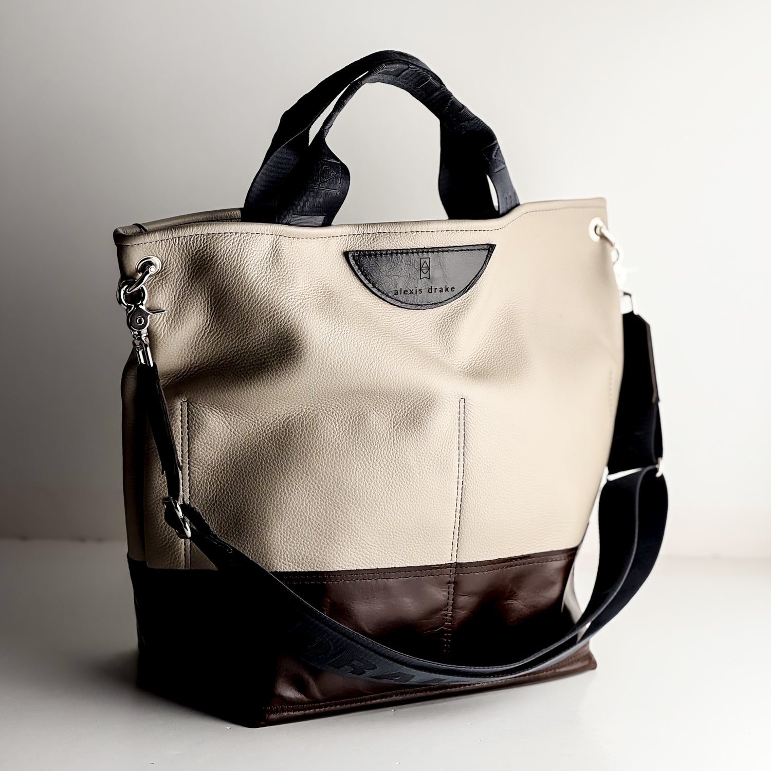 Everyday Collection | Lexington Shoulder Tote | Stone Gray + Rocky