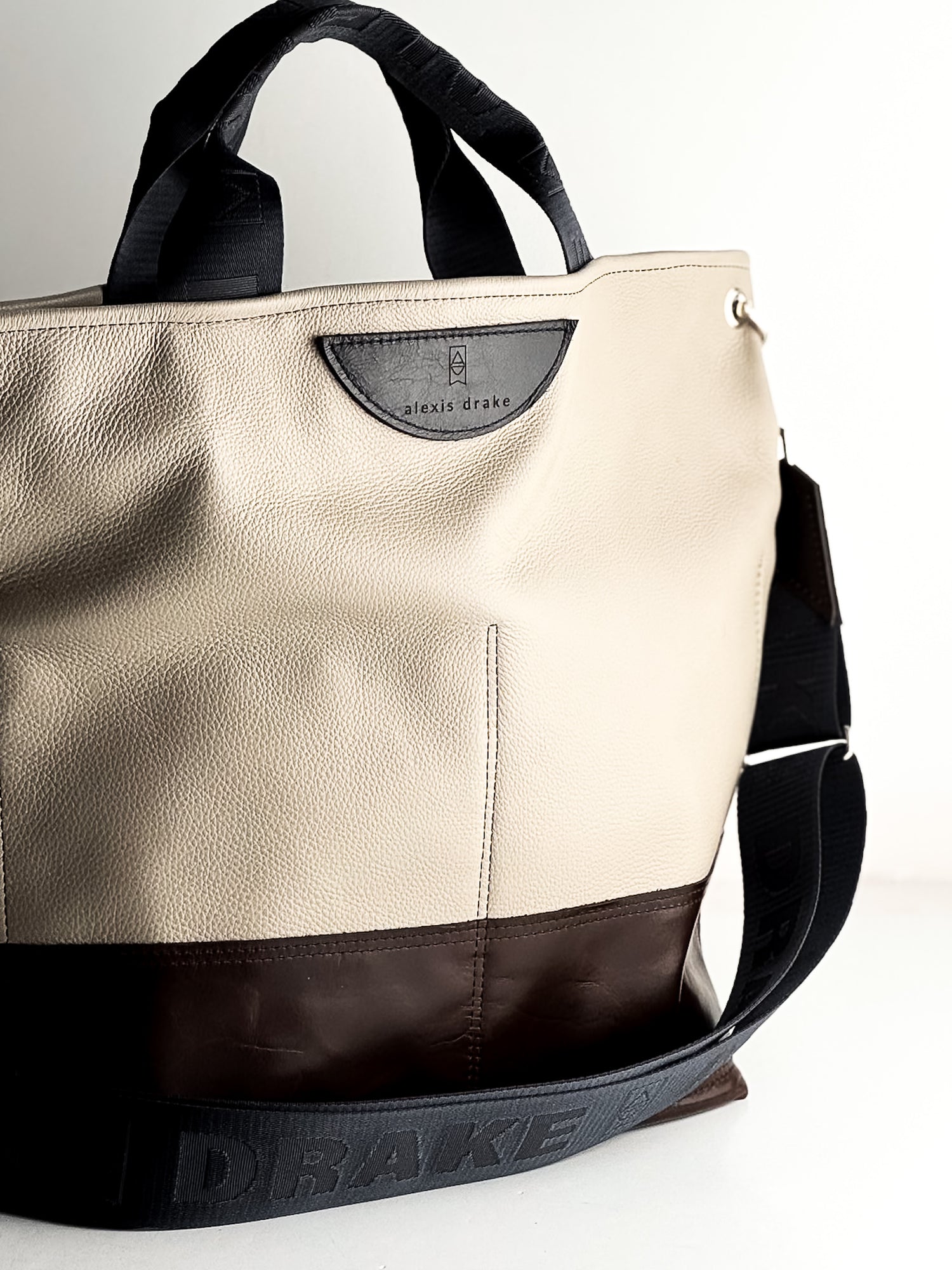 Everyday Collection | Lexington Shoulder Tote | Stone Gray + Rocky