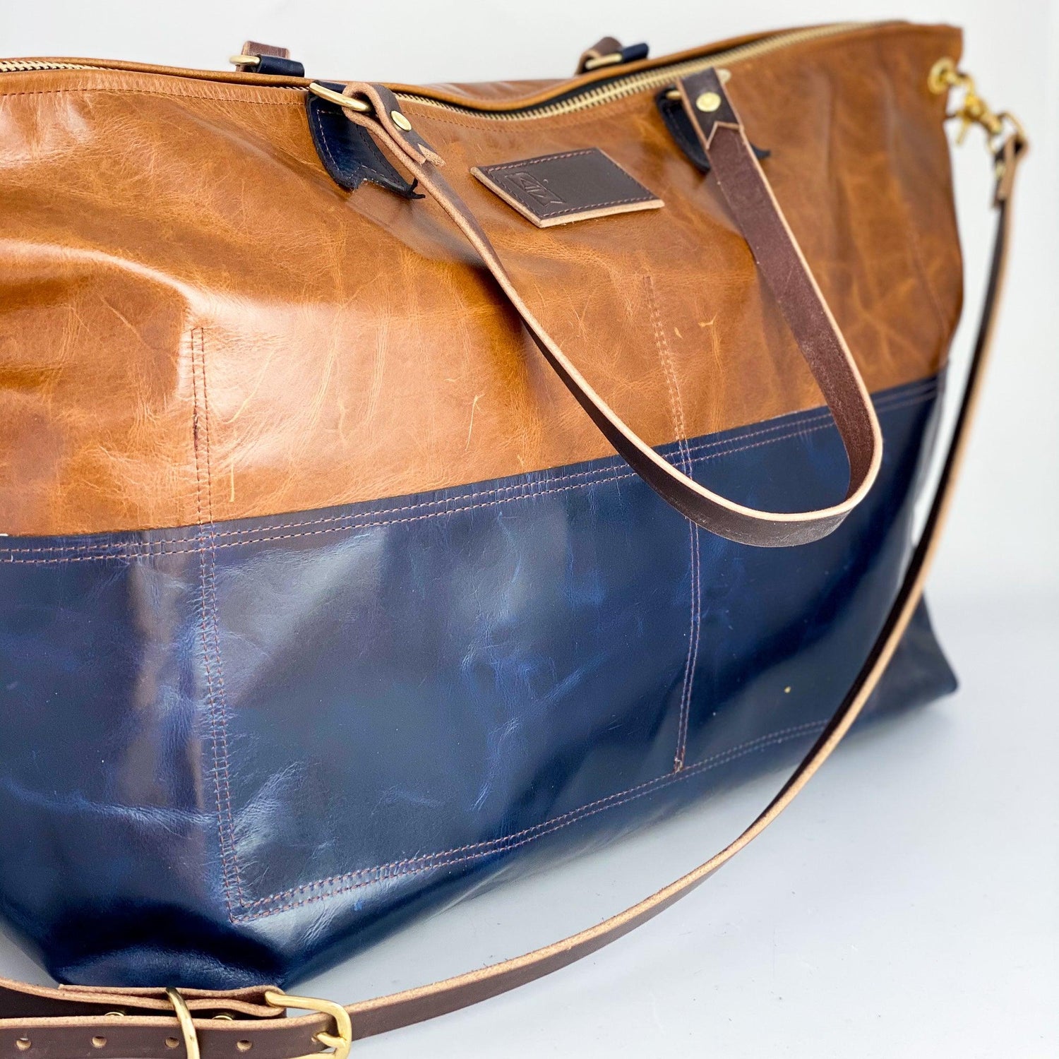 CUSTOM | Roundabout Weekend Tote - Alexis Drake