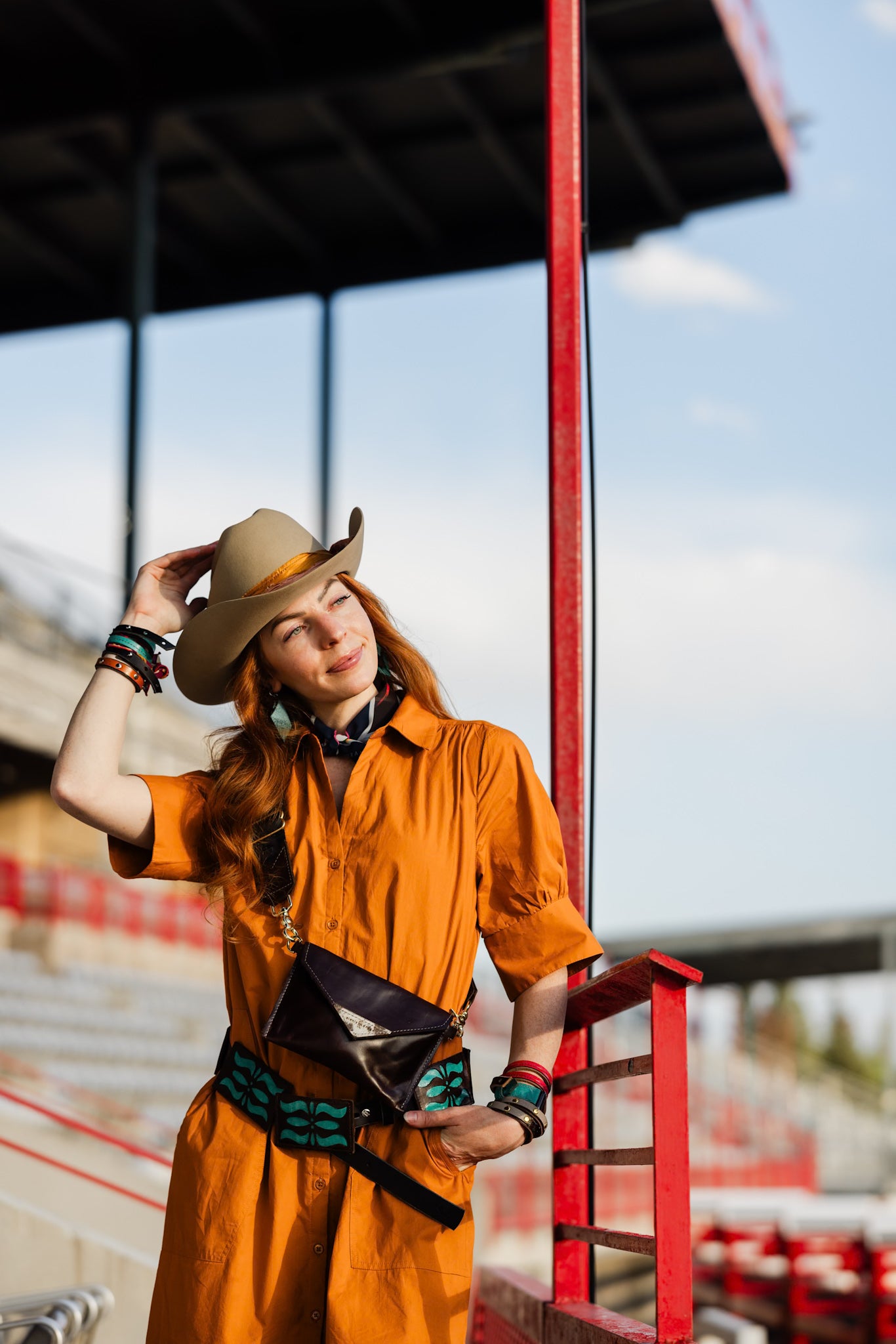 Arena Tradition Collection | Envelope Cellphone Crossbody | Rocky