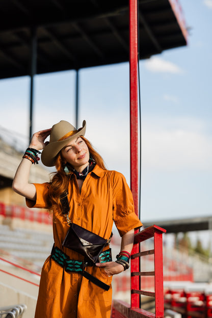 Arena Tradition Collection | Envelope Cellphone Crossbody | Rocky