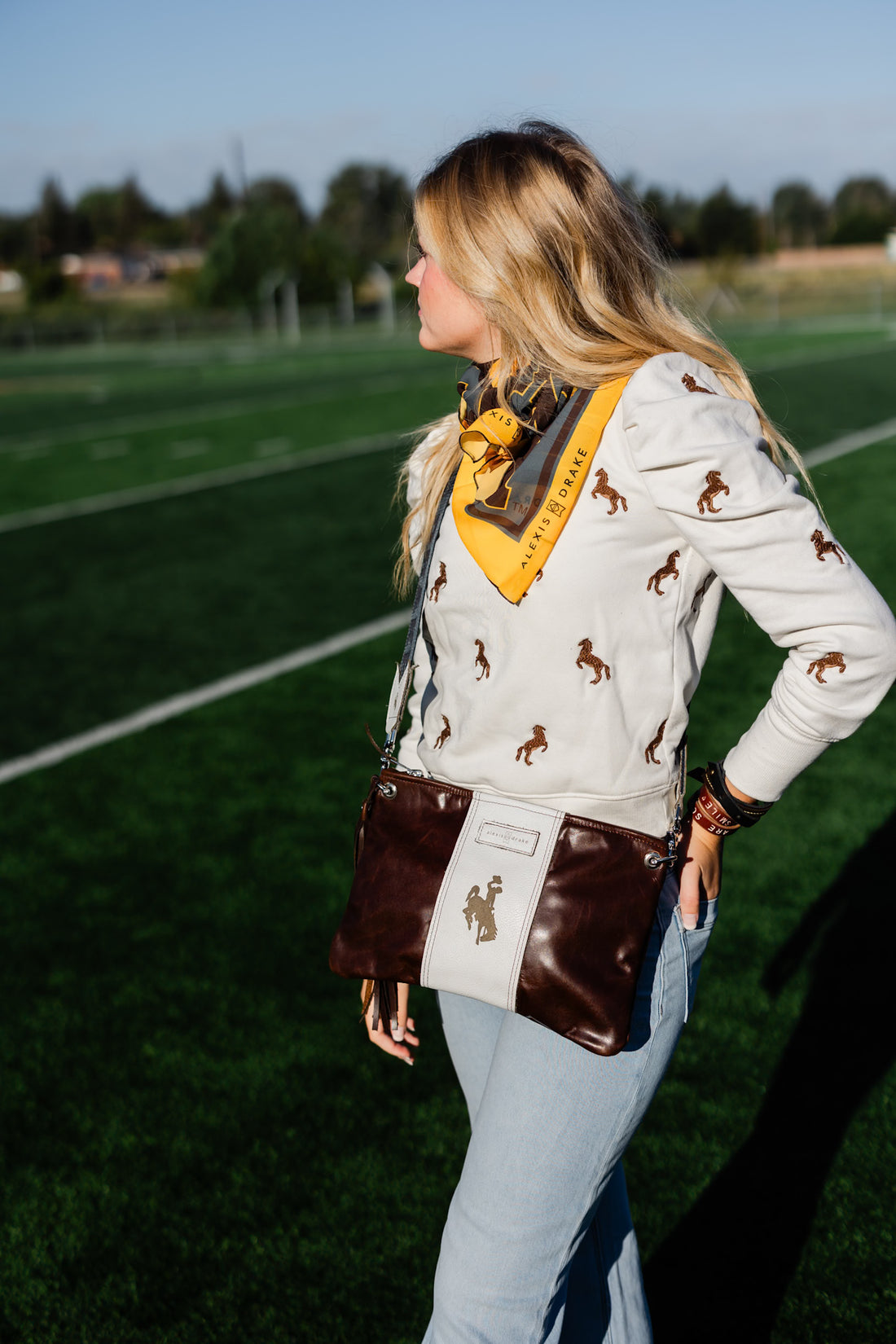 Steamboat Collection | Jackie Crossbody | Rocky + White Pebble