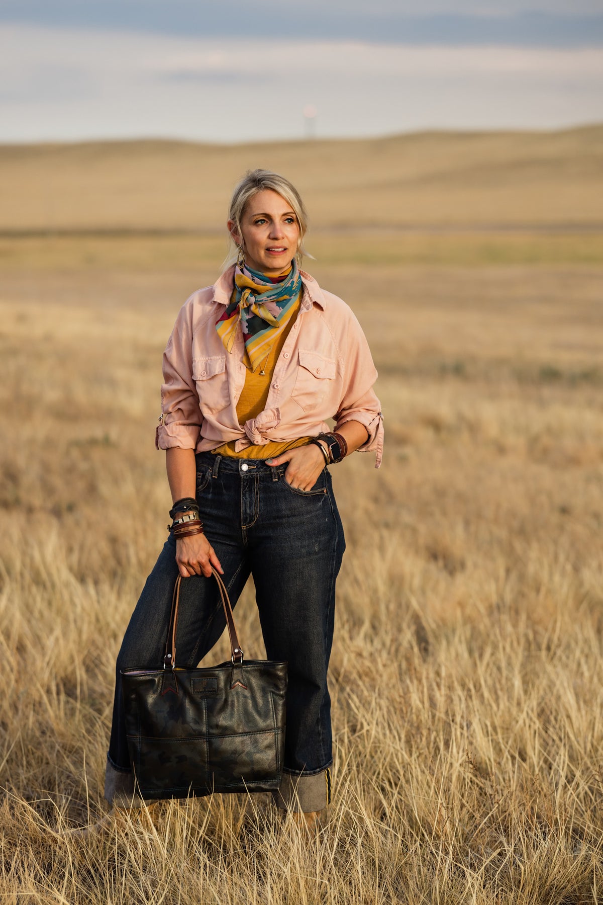 Open Range Collection | 9 to 5 Shoulder Tote | Camo