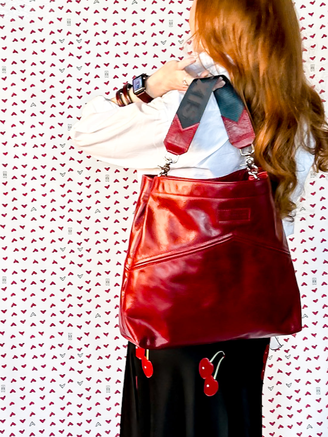 Heart + Hide Collection | Eleanor Shoulder Tote | Garnet