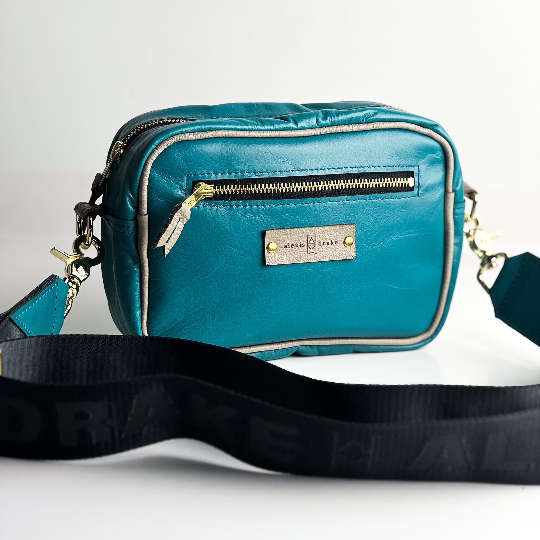 Relaxed Riviera Collection | Maeve Crossbody | Lagoon Blue