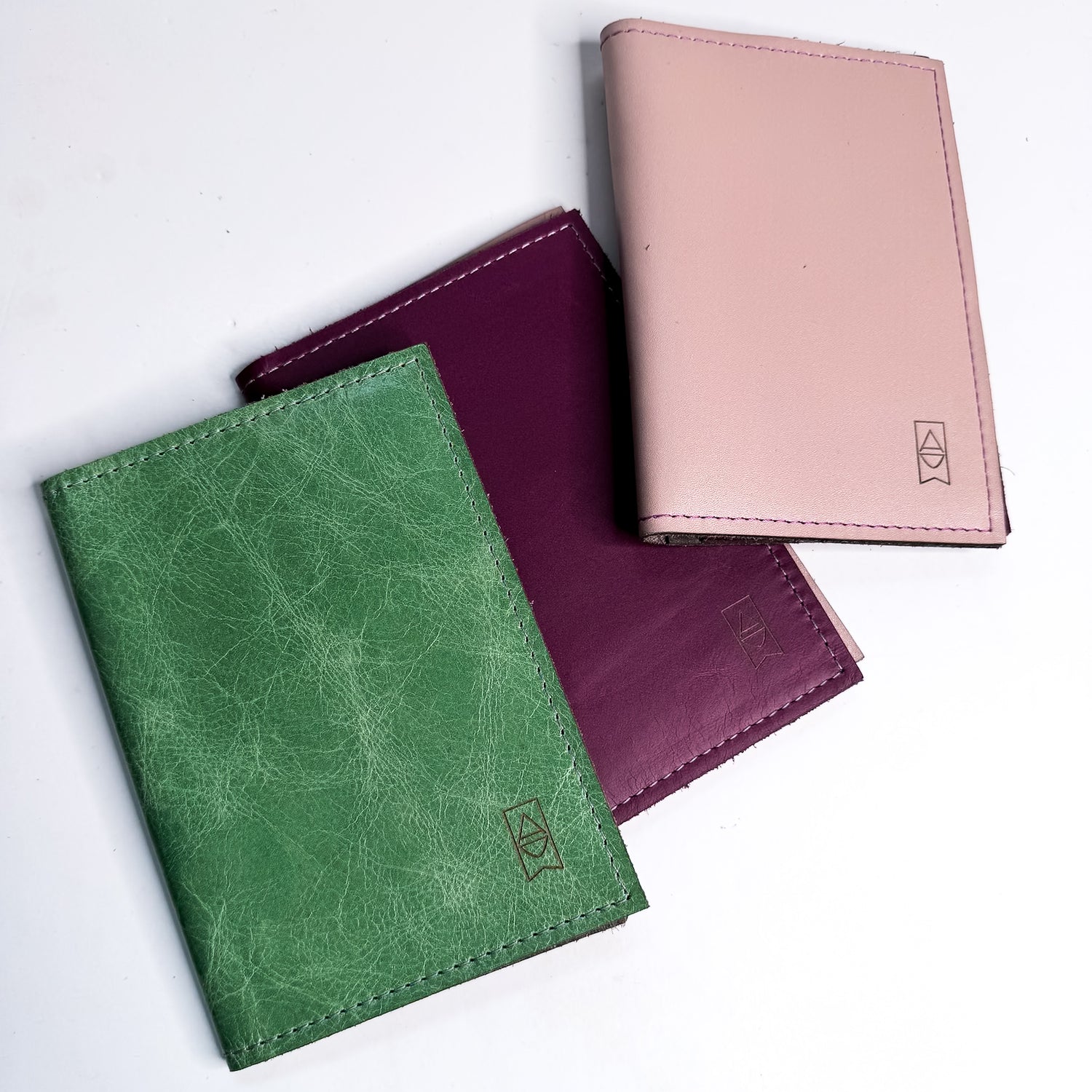 Wild Bloom Collection | Passport Capsule Wallet | Ivy