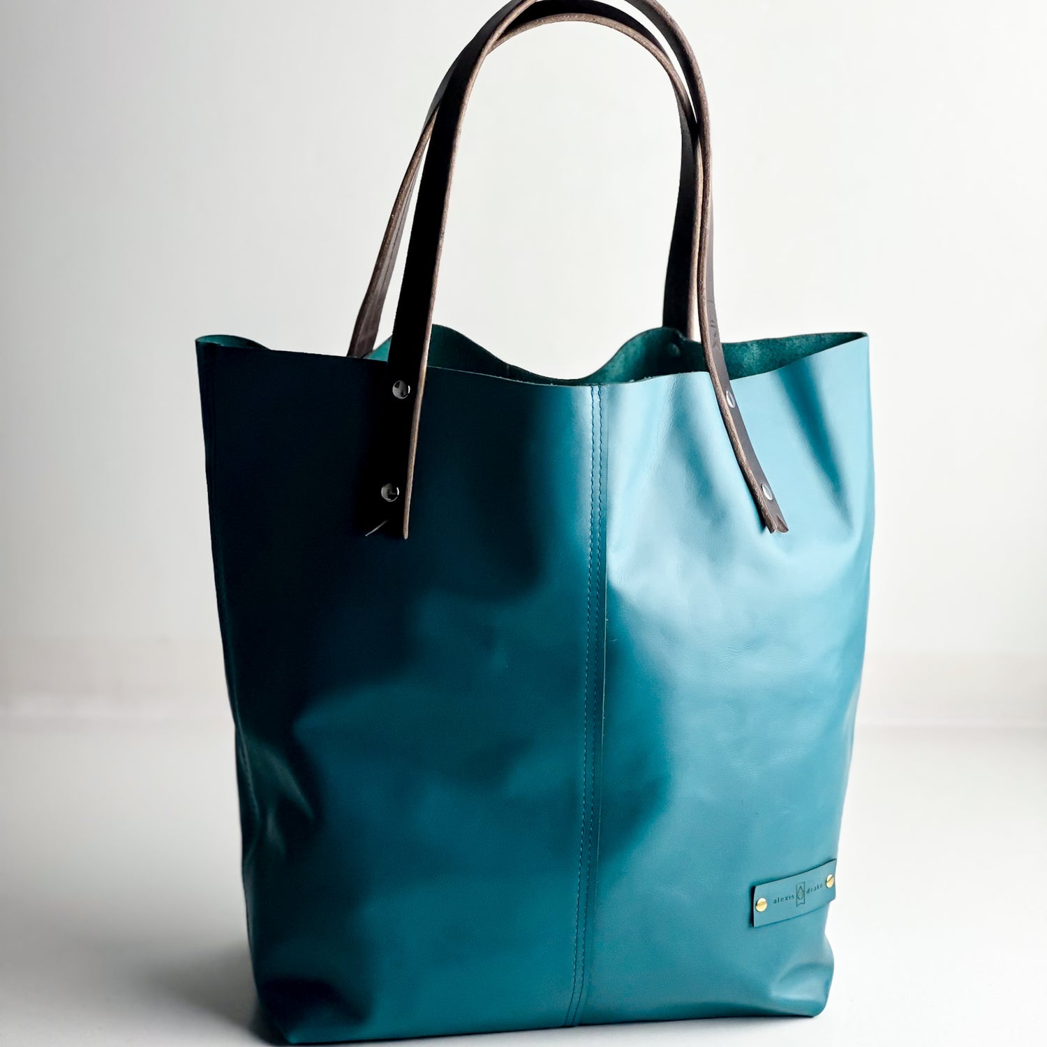 Relaxed Riviera Collection | Market Tote |  Lagoon Blue