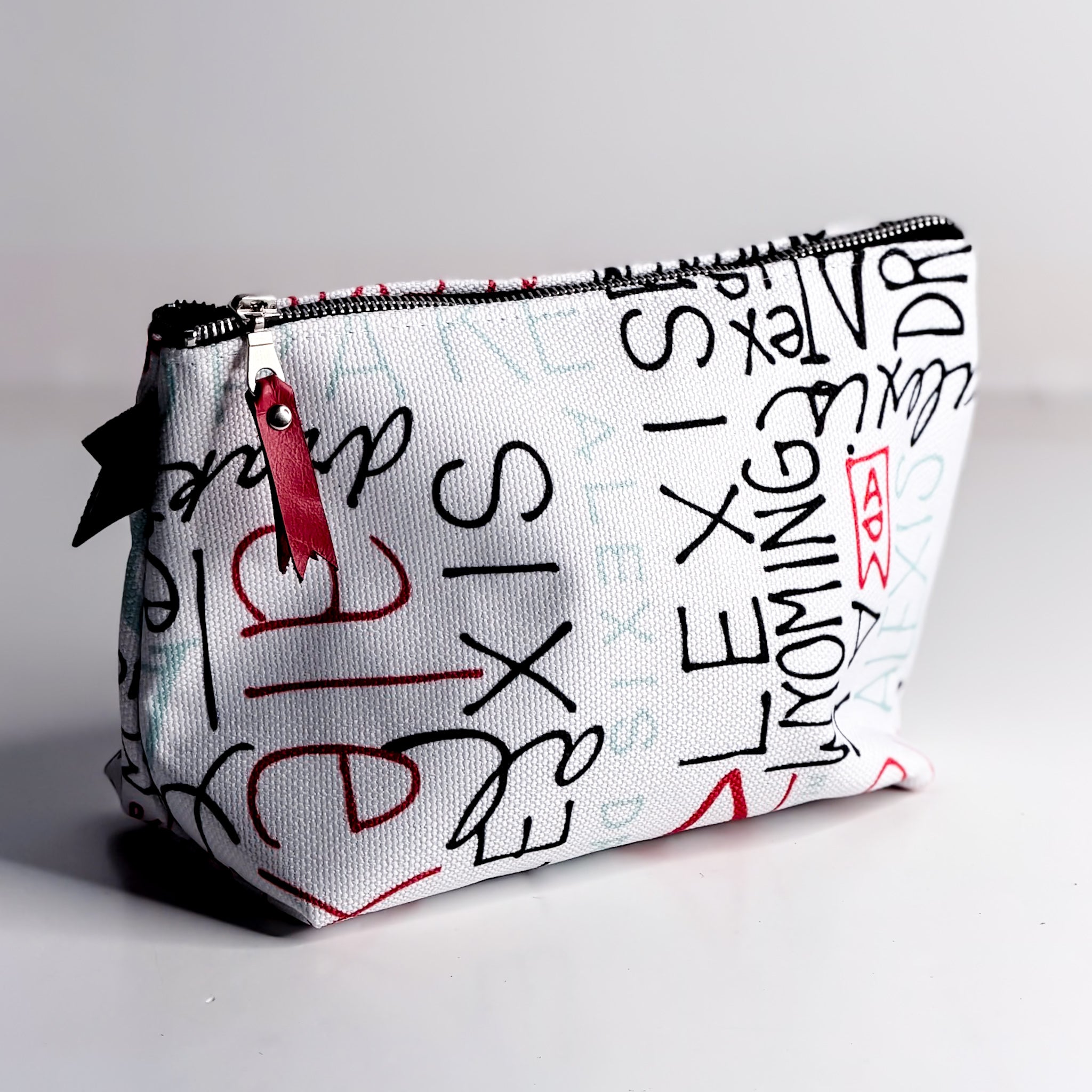 Canvas Make Up Bag | Artist&