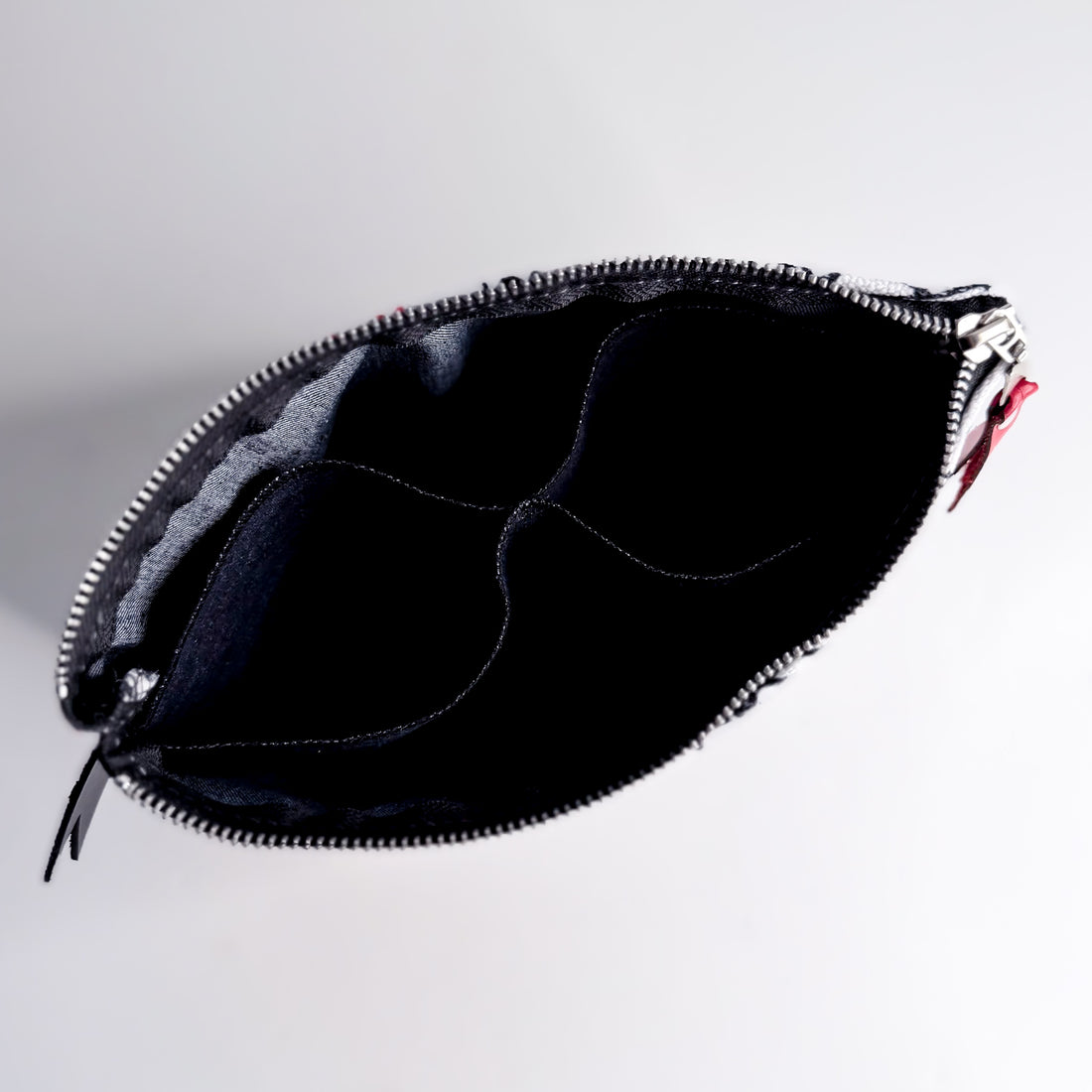 Canvas Make Up Bag | Artist&