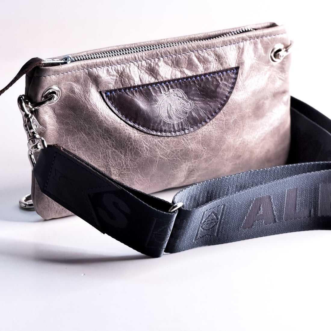Boise State University Collection | Belt Bag Crossbody | Gray + Rocky