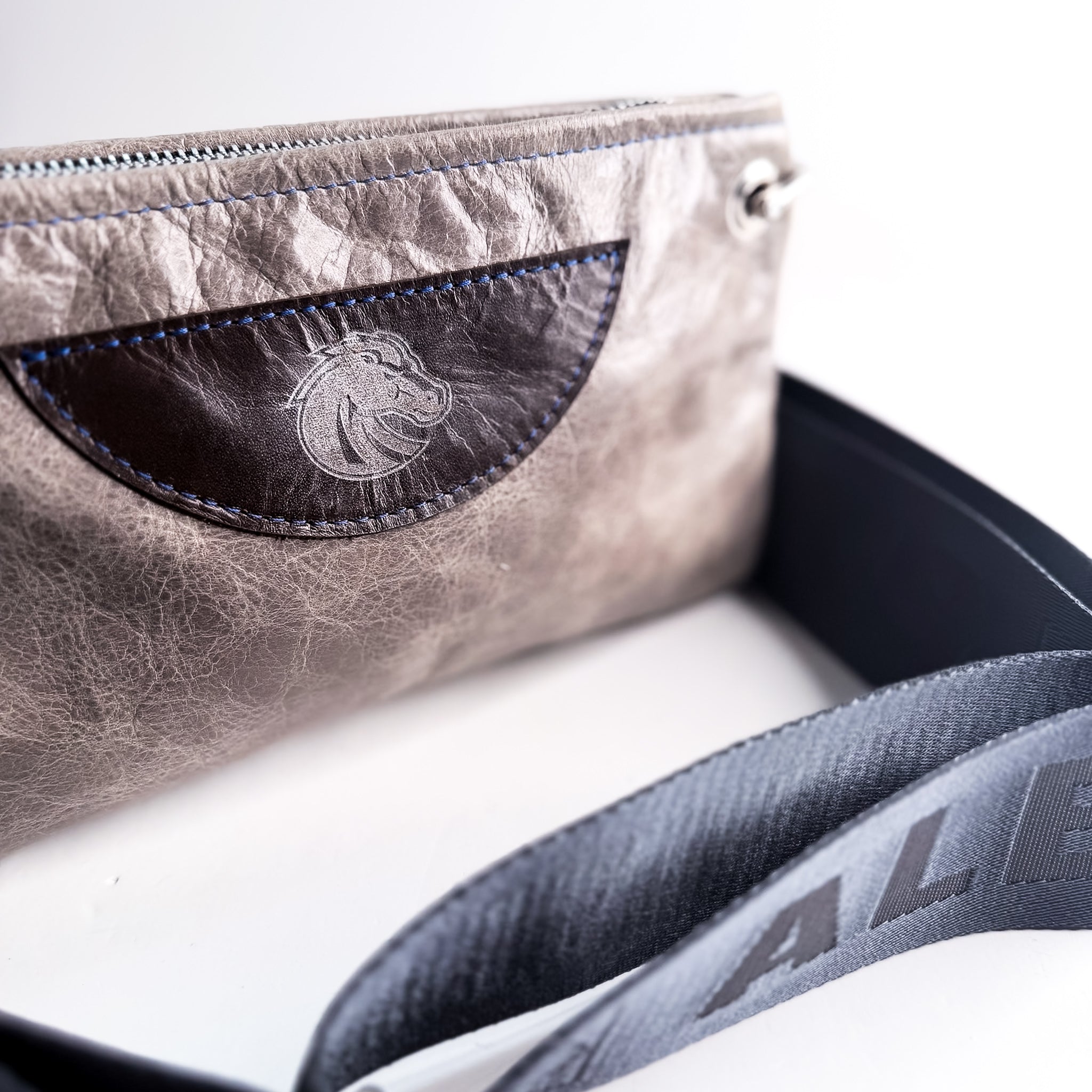 Boise State University Collection | Belt Bag Crossbody | Gray + Rocky