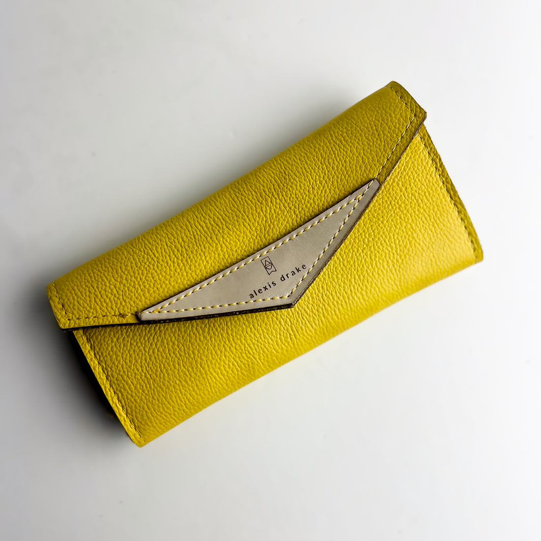 Spring Collection | Genevieve Wallet | Daisy