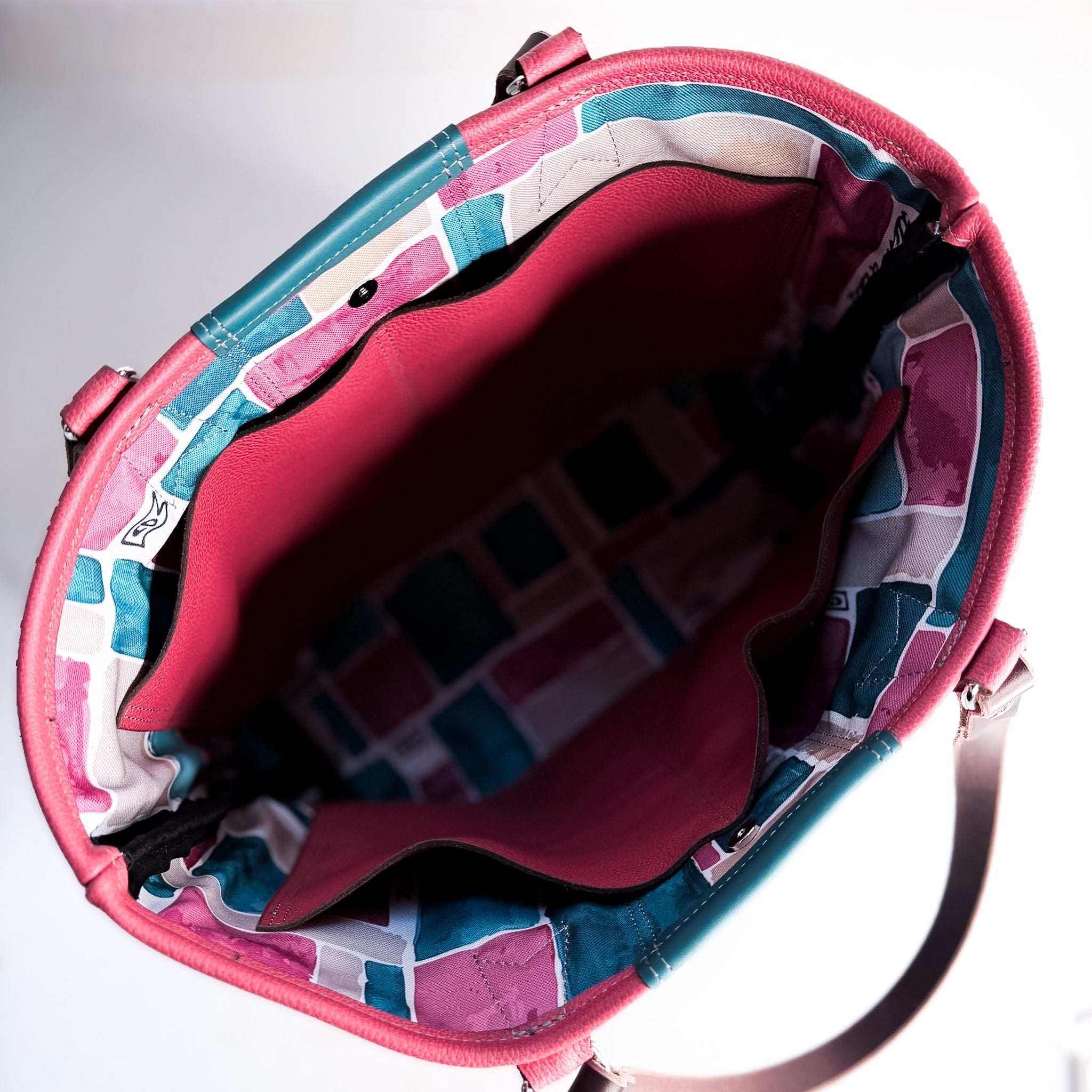 Coastal Collection | 9 to 5 Shoulder Tote | Coral + Tide
