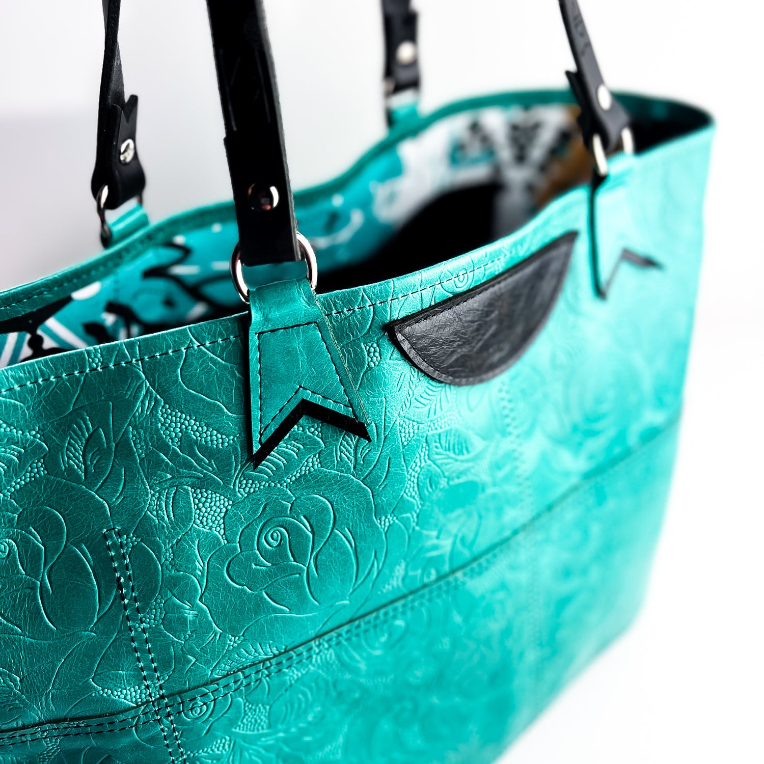 Rodeo Collection | Charlotte Shoulder Tote | Cactus Rose