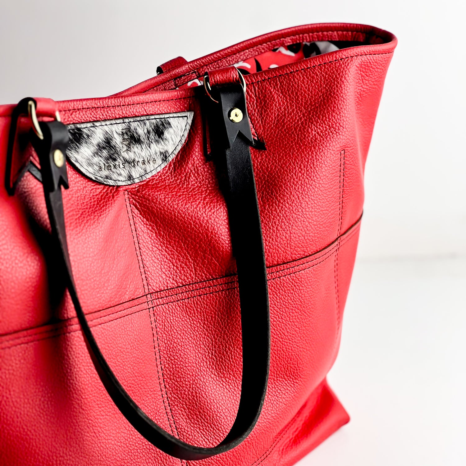 Rodeo Collection | Charlotte Shoulder Tote | Scarlet