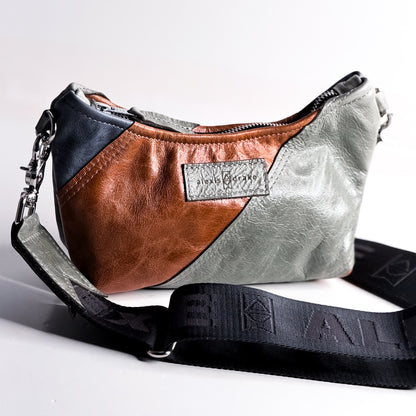 Common Thread Penelope Crossbody No. 8