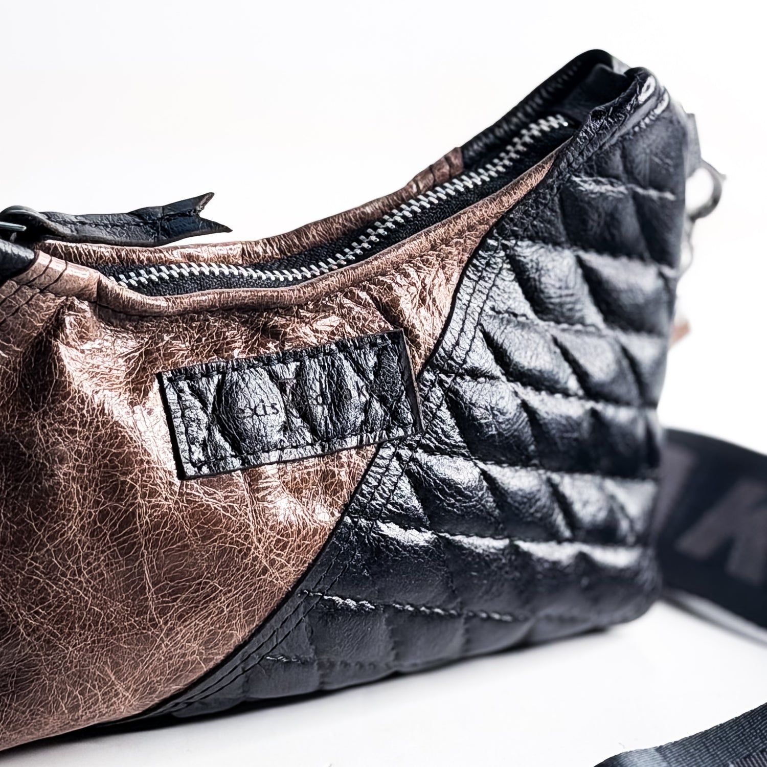 Common Thread Penelope Crossbody No. 2