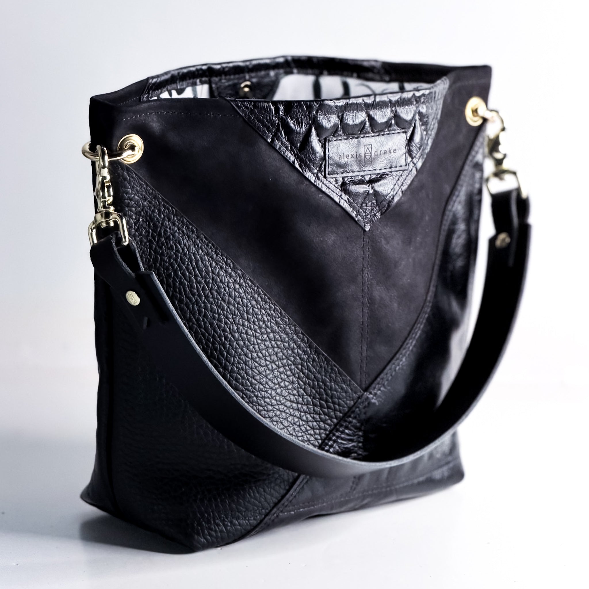 Common Thread Tivoli Shoulder Tote No. 7