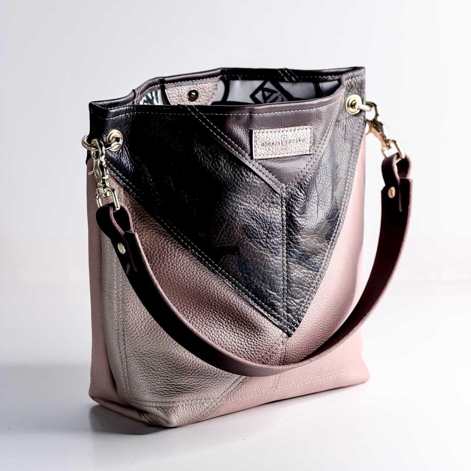 Common Thread Tivoli Shoulder Tote No. 3