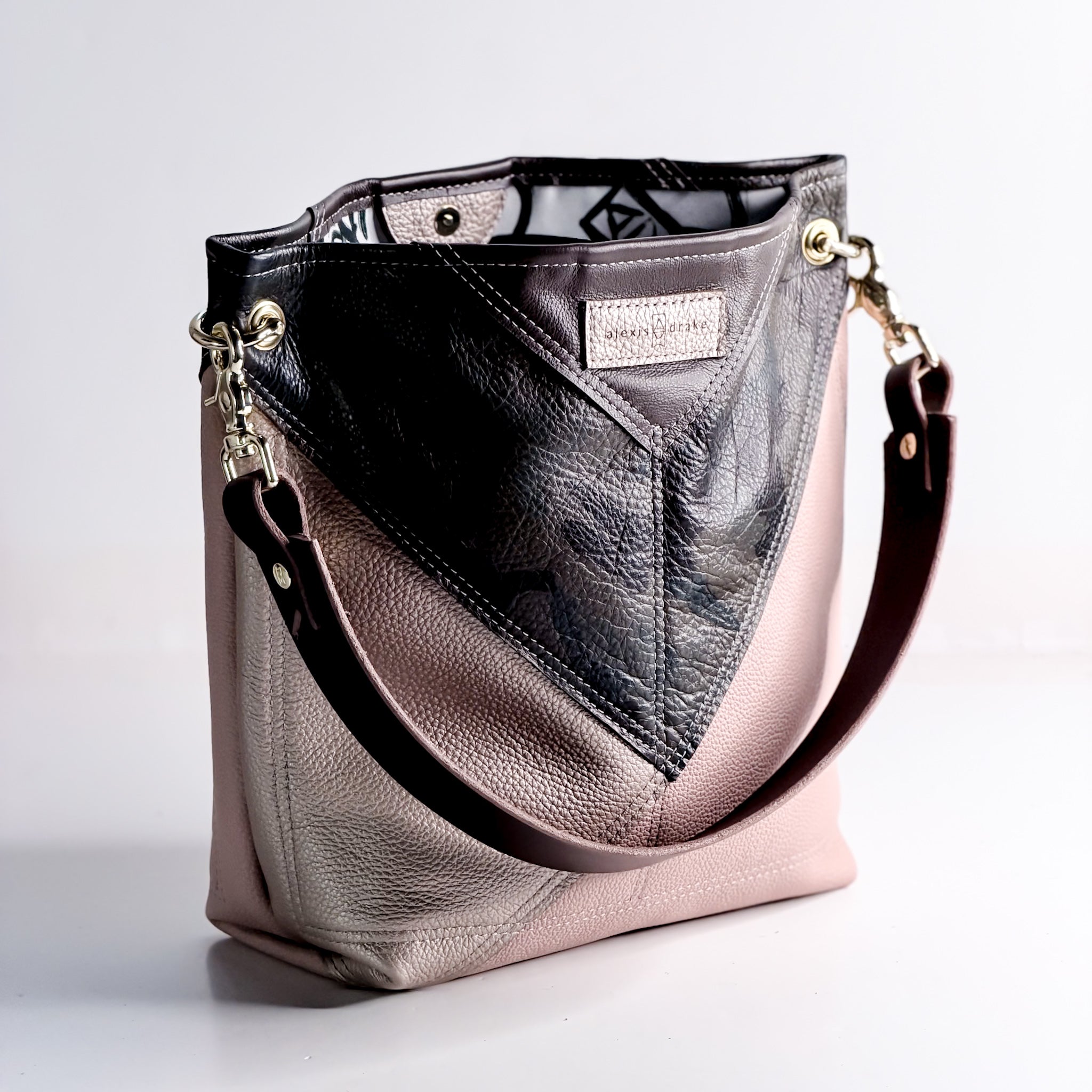 Common Thread Tivoli Shoulder Tote No. 3