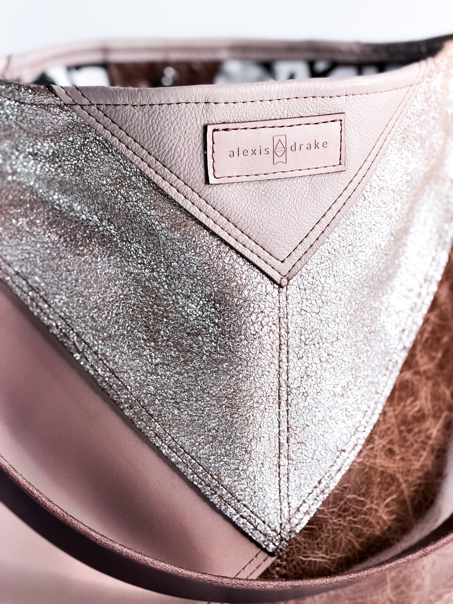 Common Thread Tivoli Shoulder Tote No. 1