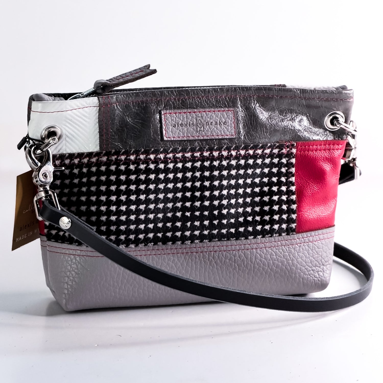Common Thread Tourist Crossbody No. 6